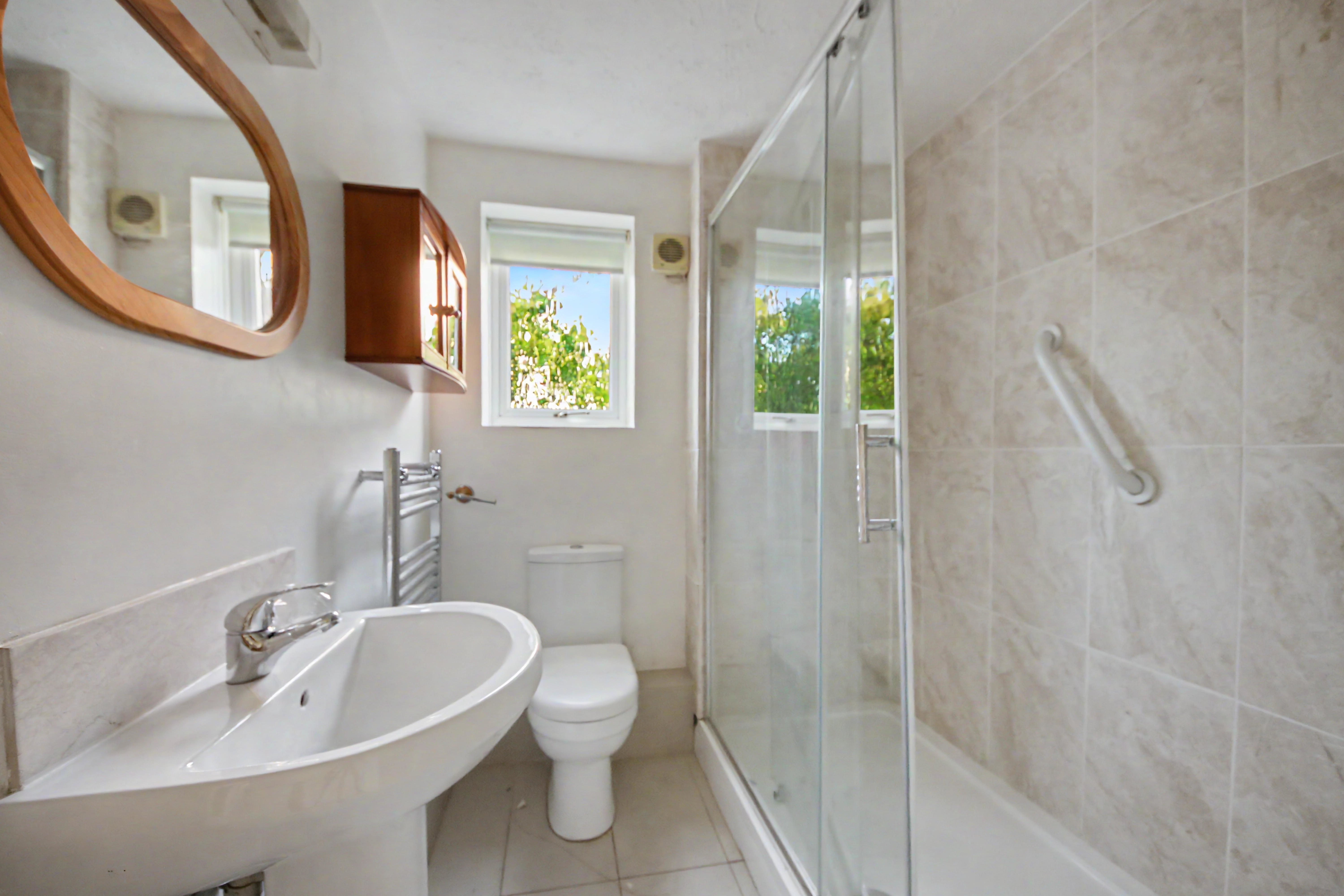 Garratt Close, Hedge End, SO30, photo 7