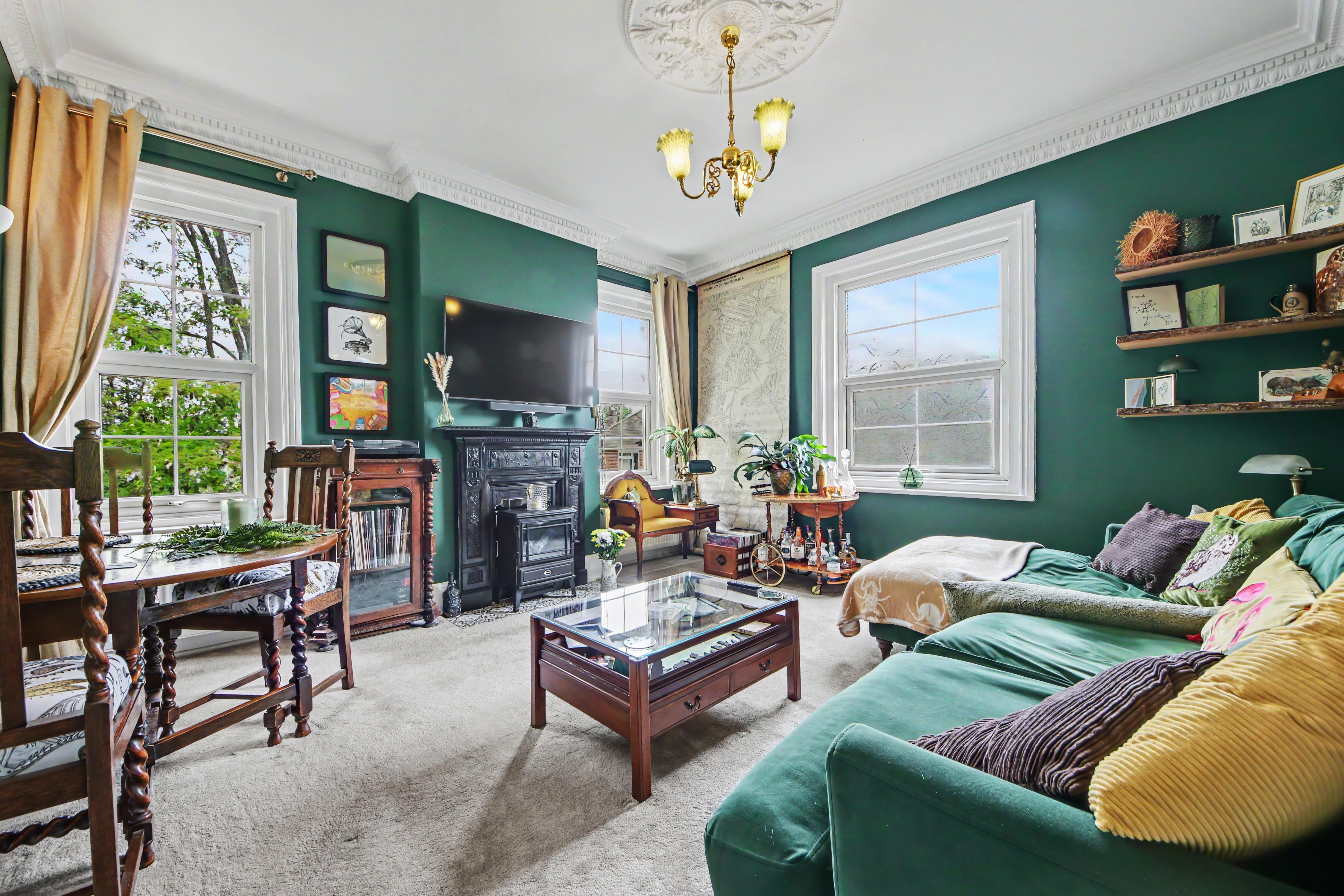 26 St. Annes Road, Woolston, SO19