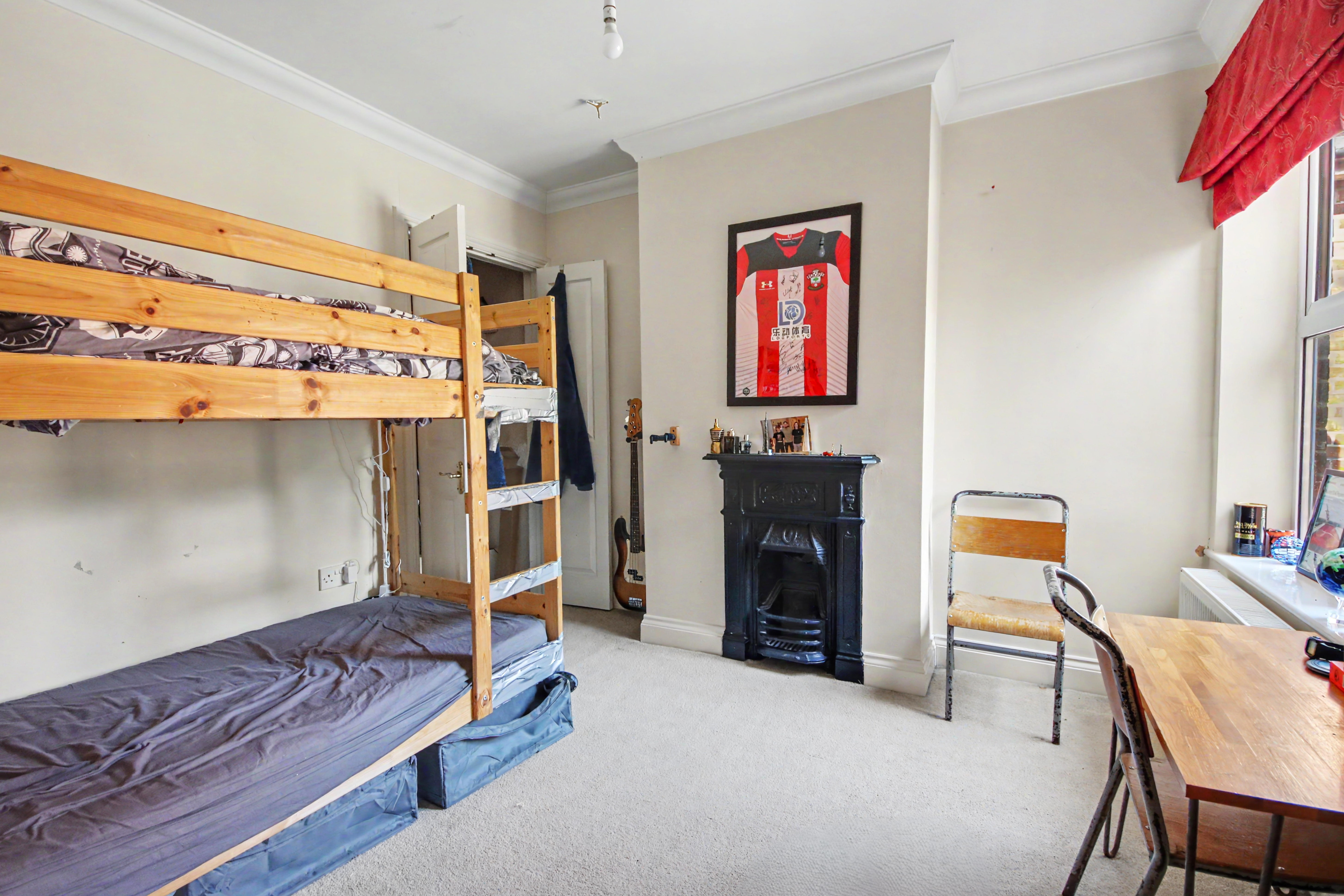 Swanwick Lane, Swanwick, SO31, photo 11