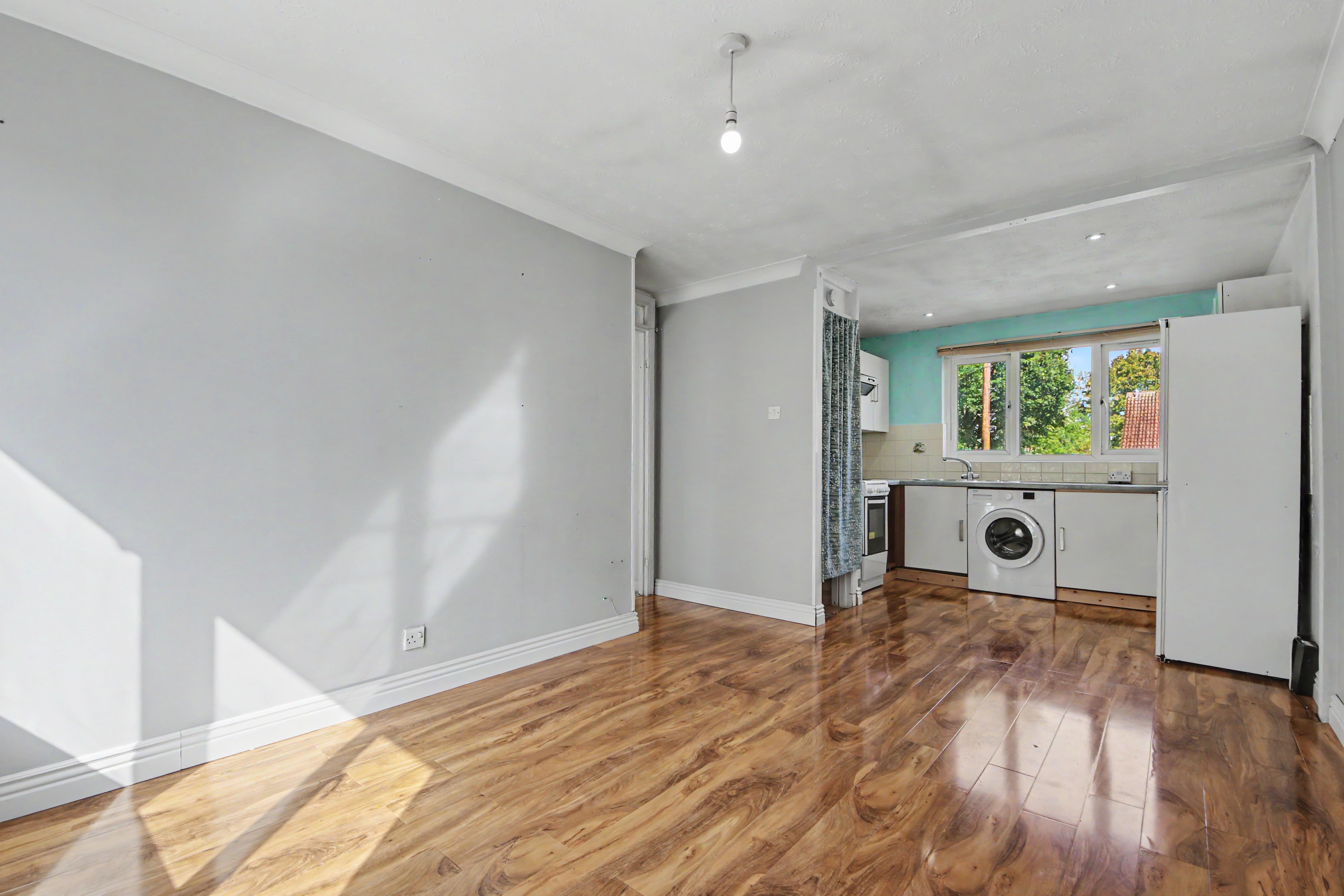 Torridge Gardens, West End, SO18, photo 6