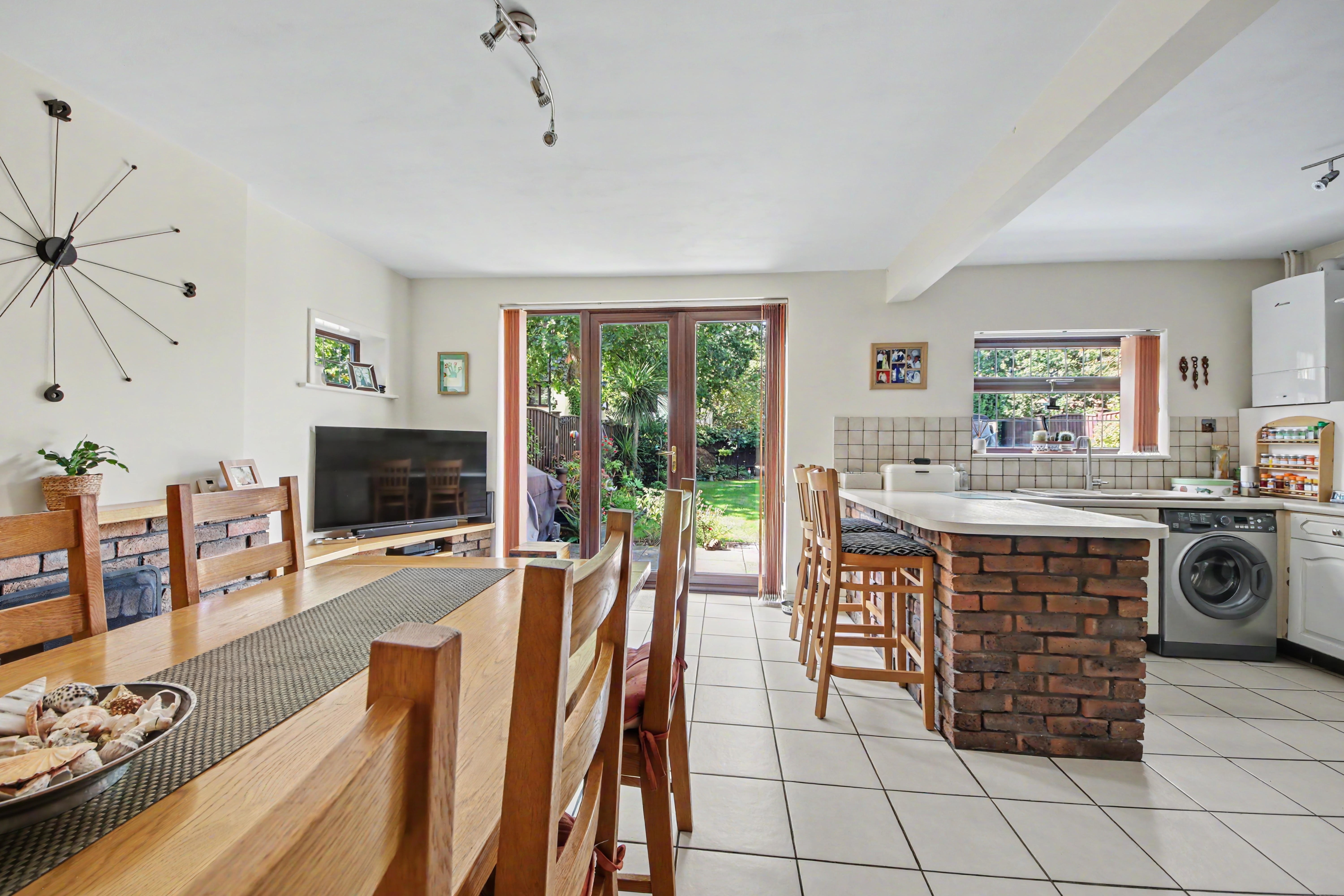 Tessford House, 1 Hood Road, photo 2
