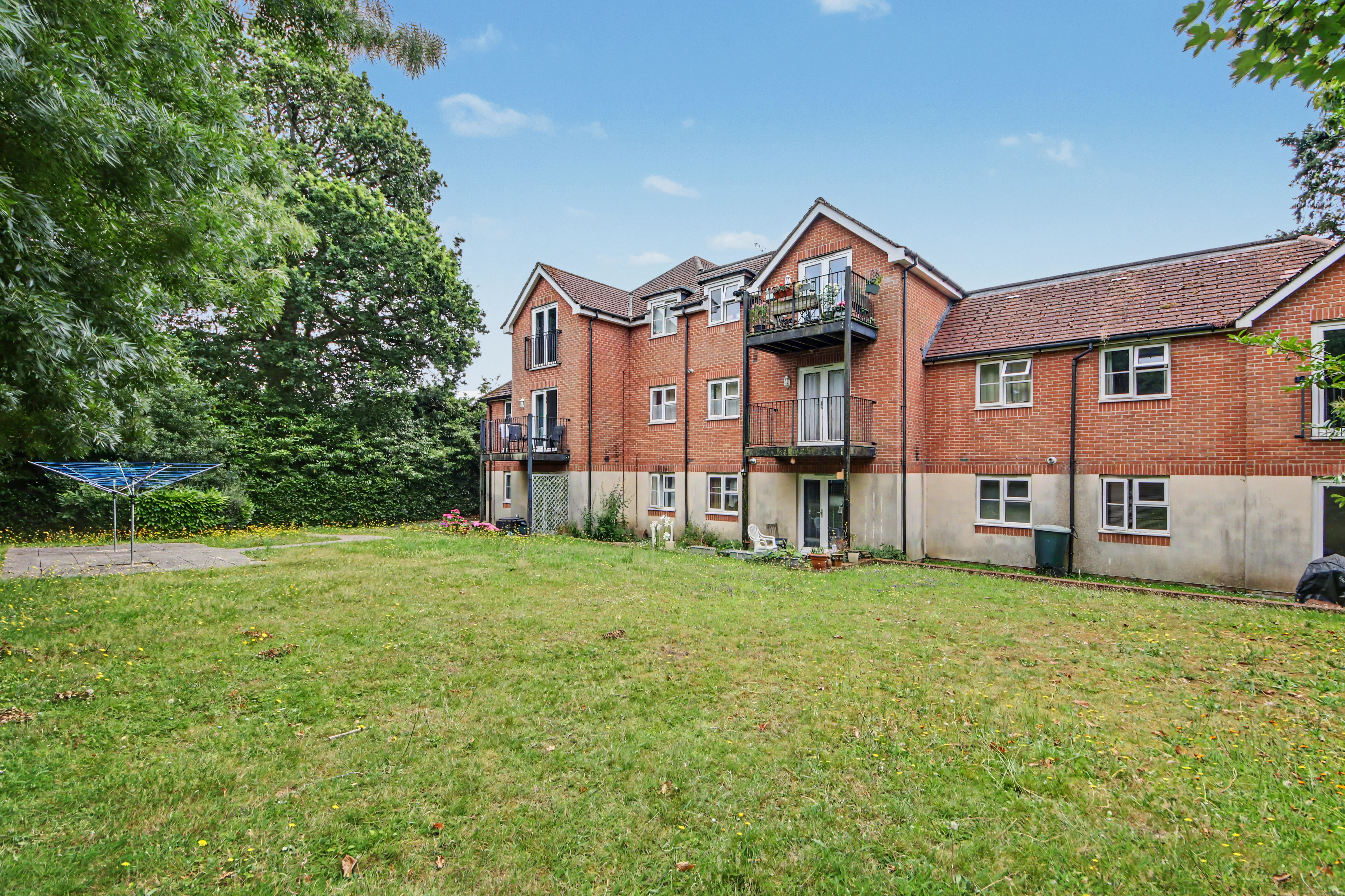 Thornhill Park Road, Thornhill Park, SO18