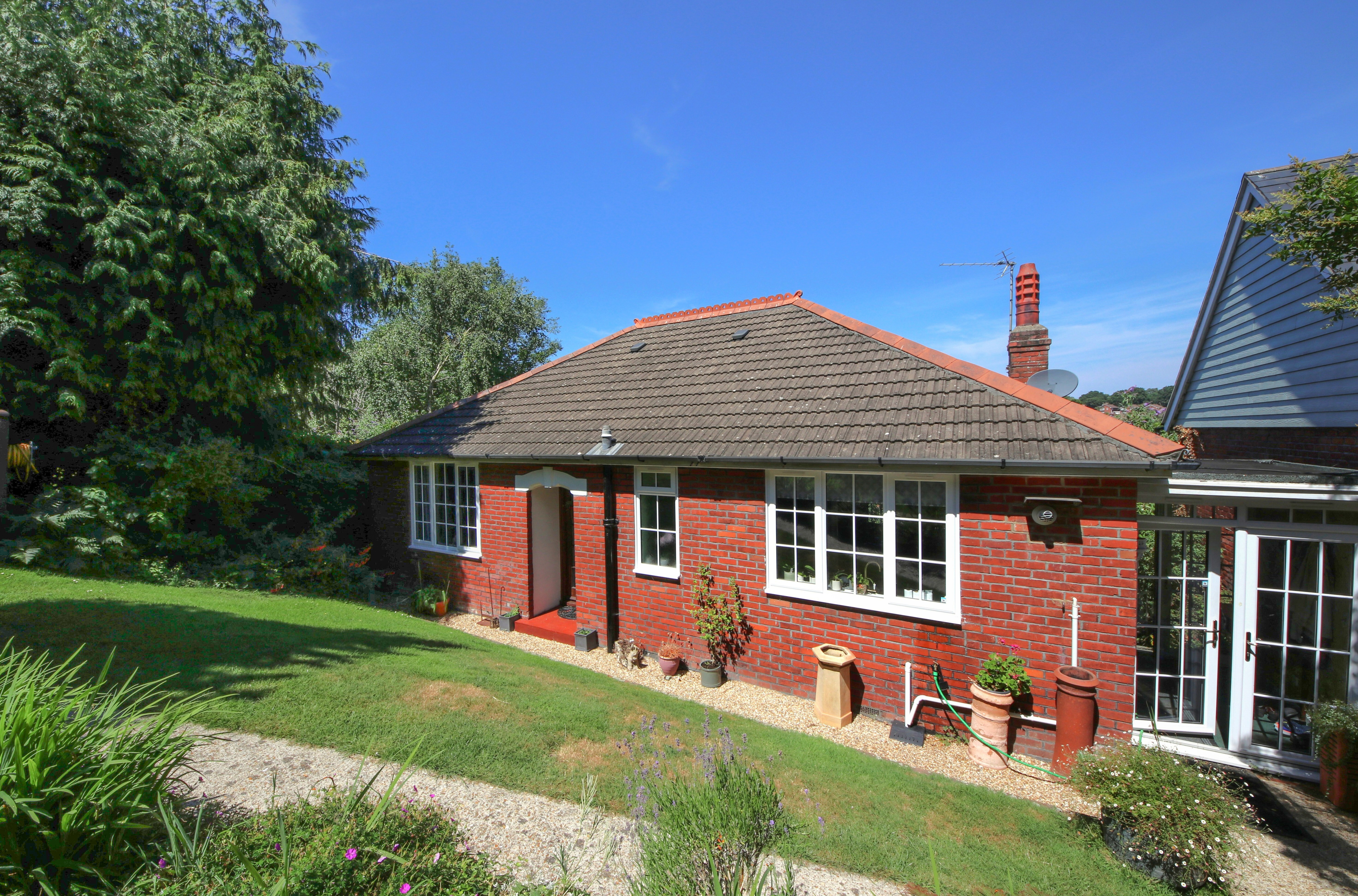 Long Lane, Bursledon, SO31