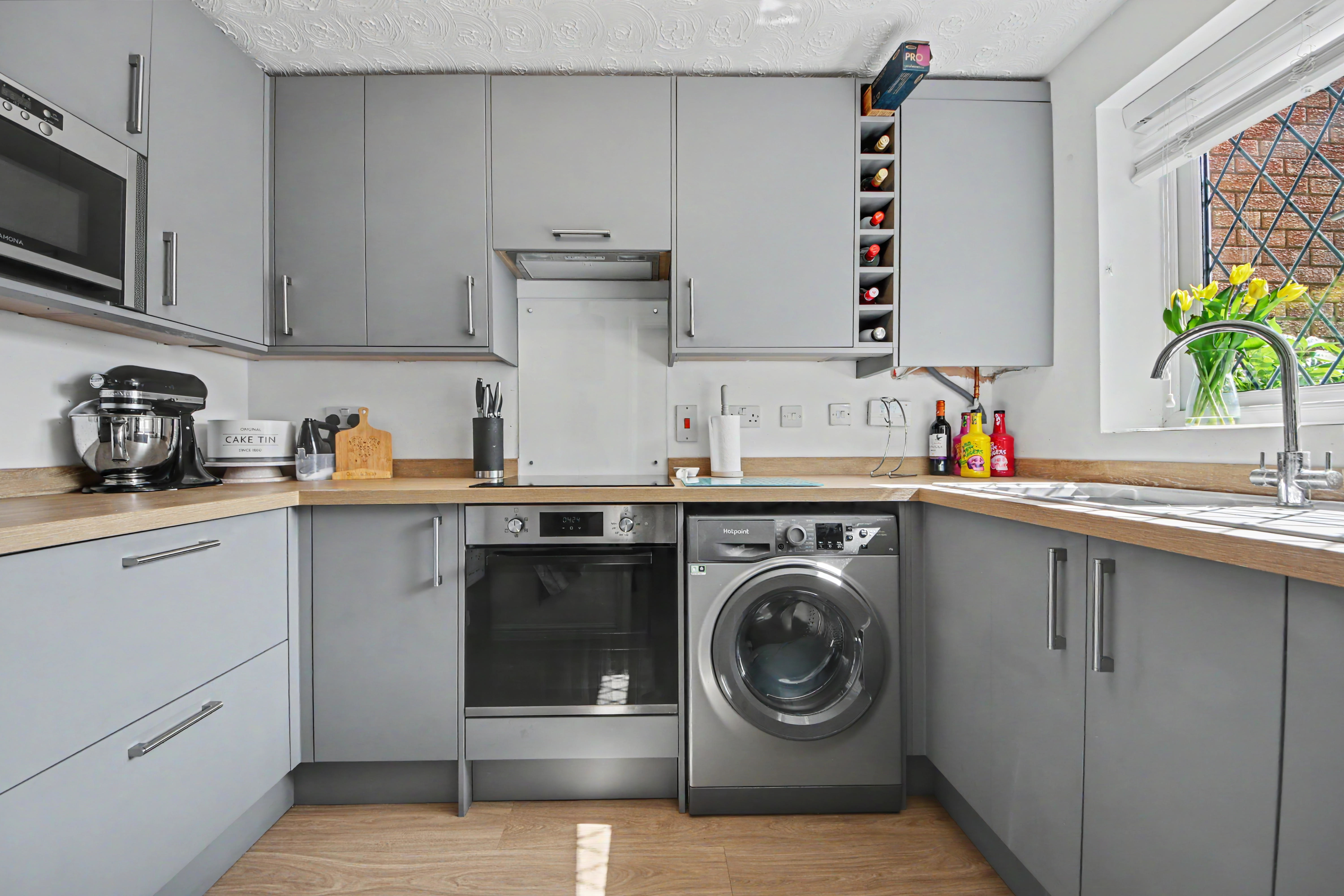 Hulton Close, Waterside Park, SO19, photo 3