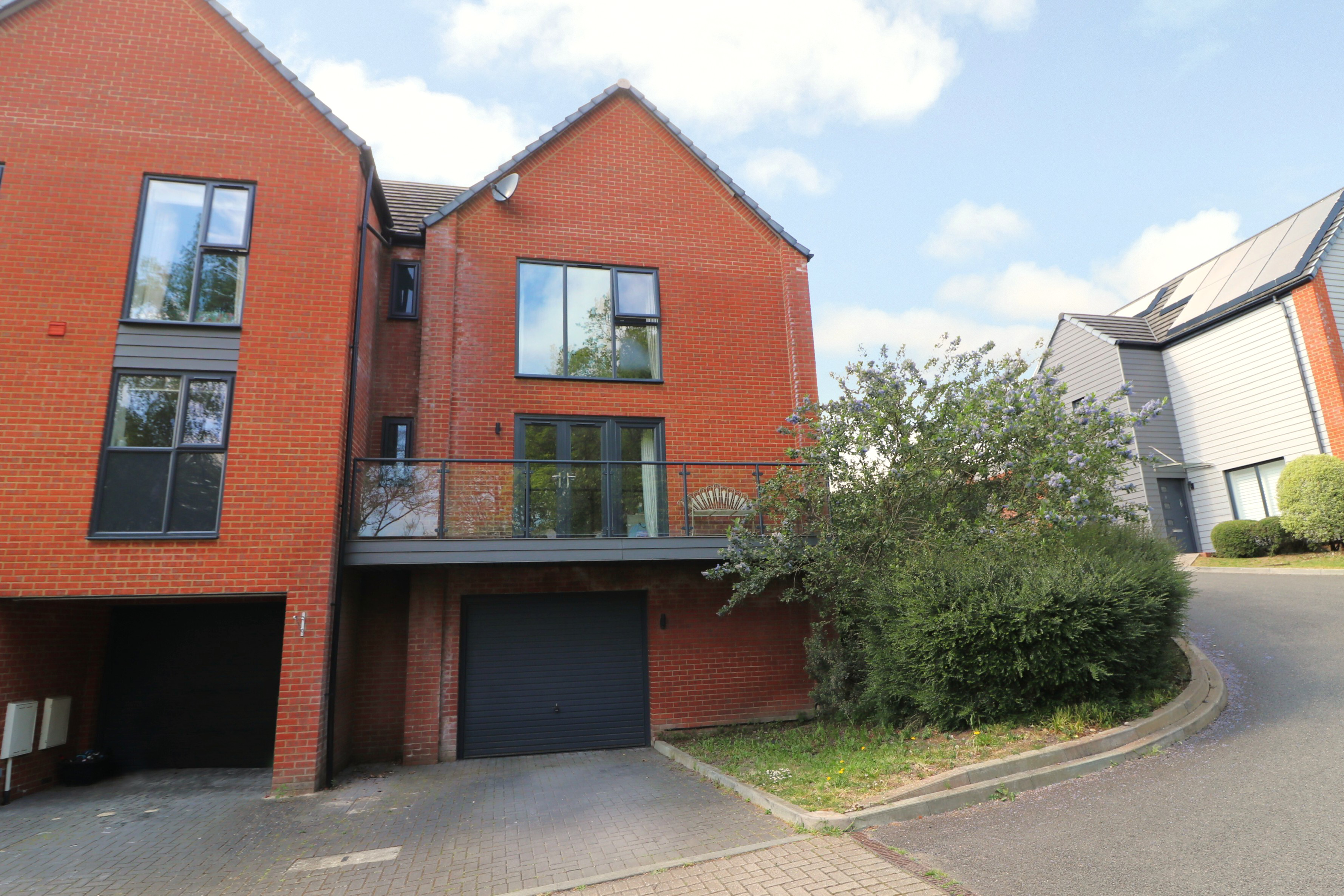 Sundays Hill Close, Hedge End, SO30, photo 18