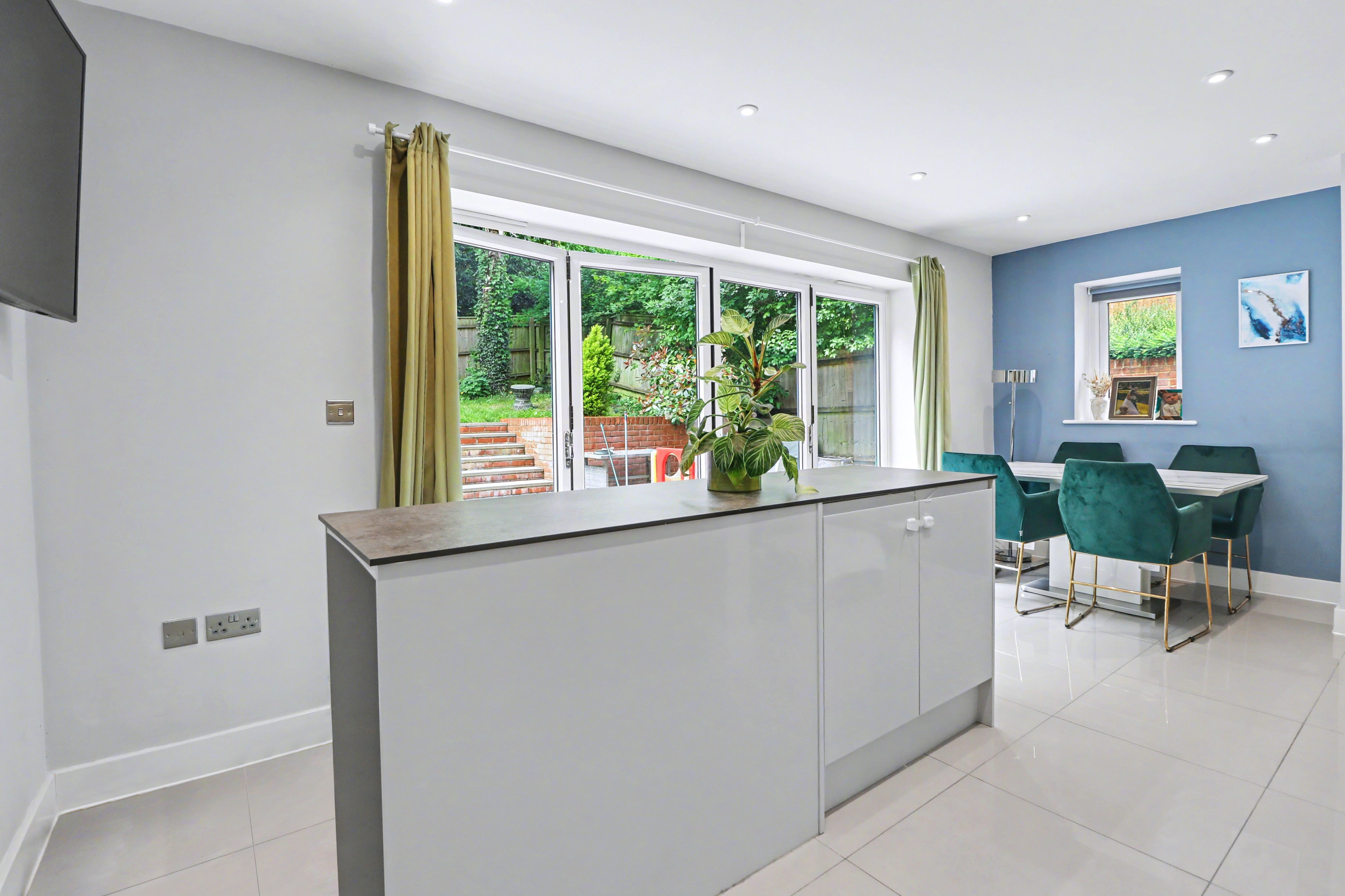 Sundays Hill Close, Hedge End, SO30, photo 8