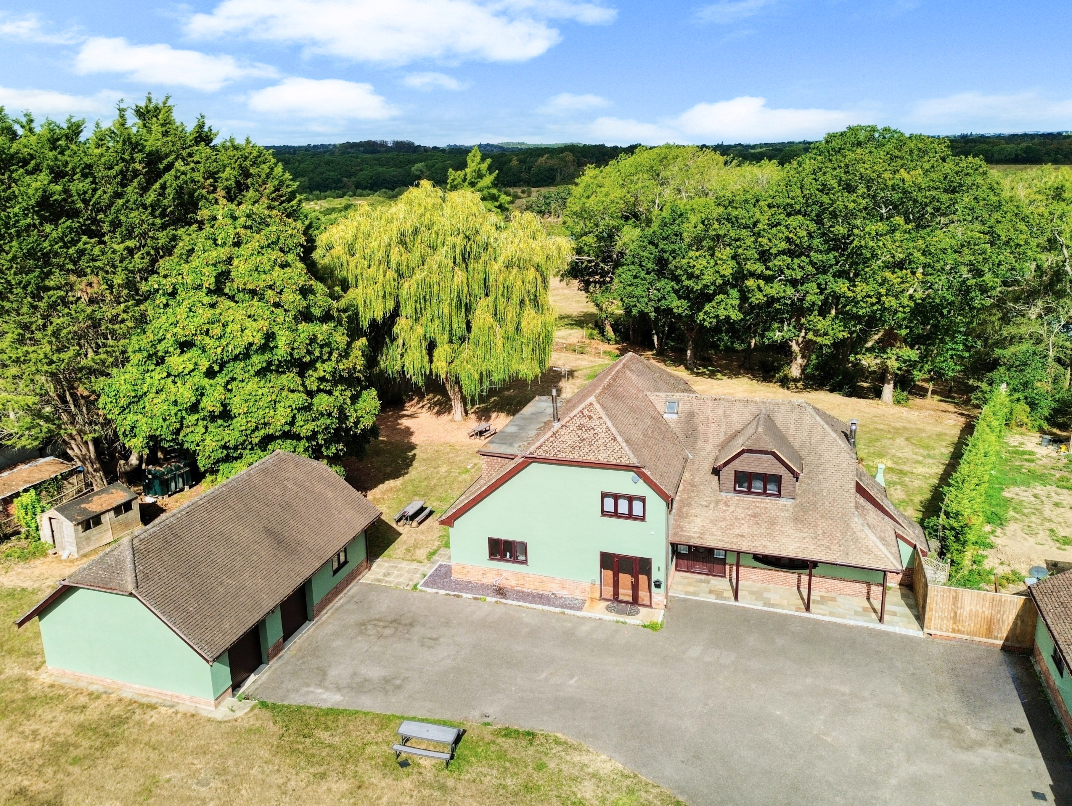 Burridge Road, Burridge, SO31