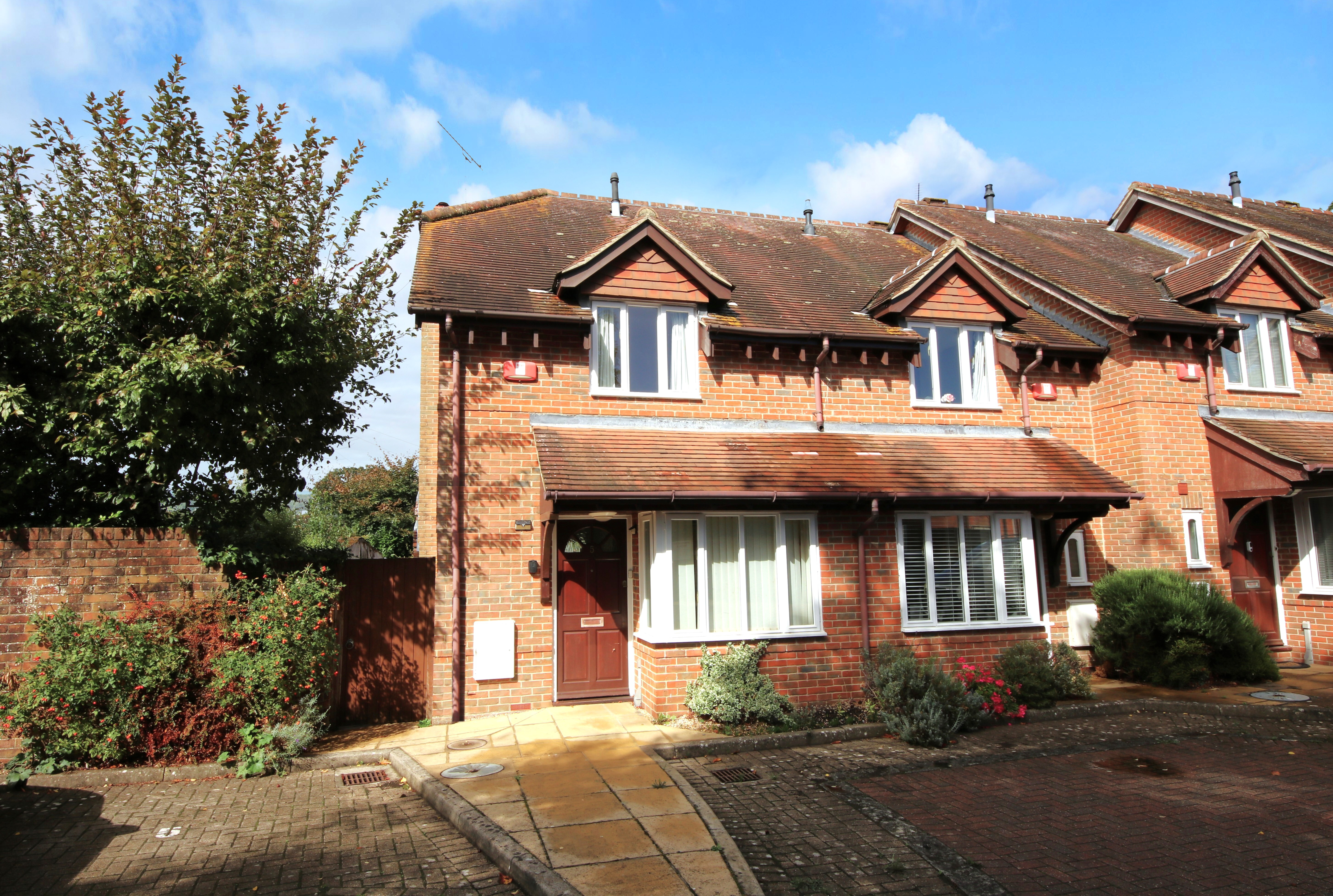Warner Mews, Botley, SO30