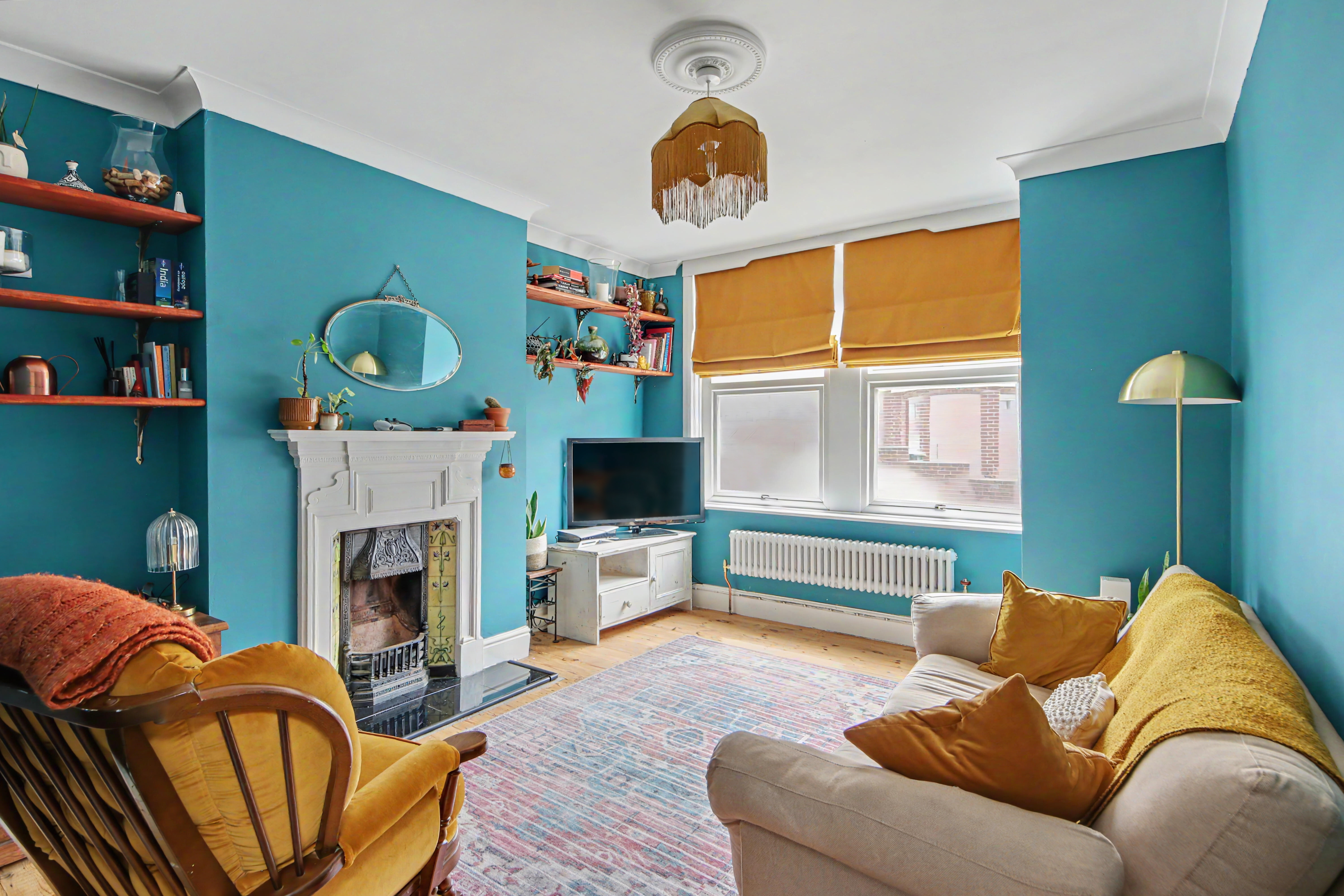 Lake Road, Woolston, SO19