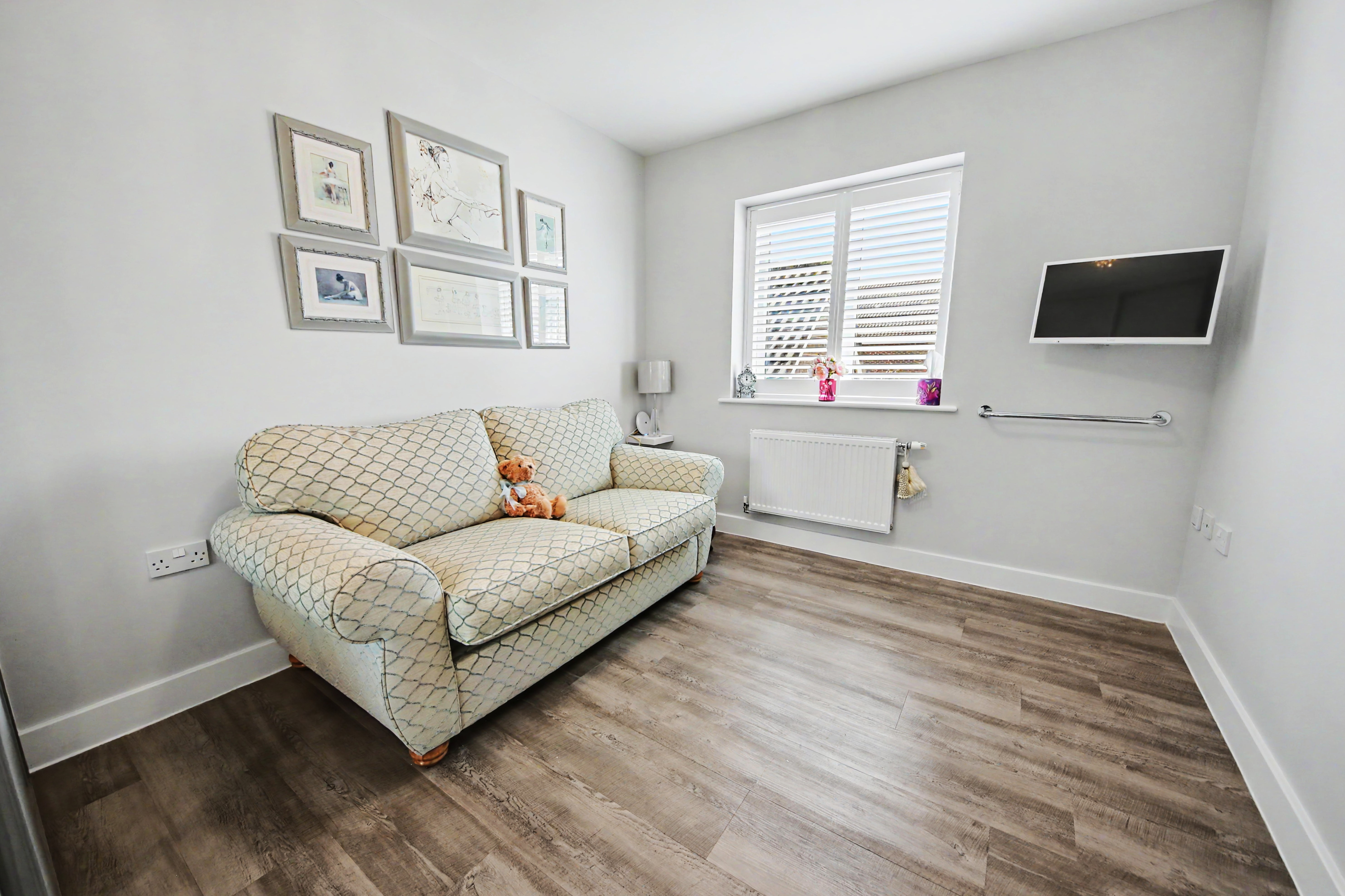Burney Place, Sarisbury Green, SO31, photo 12