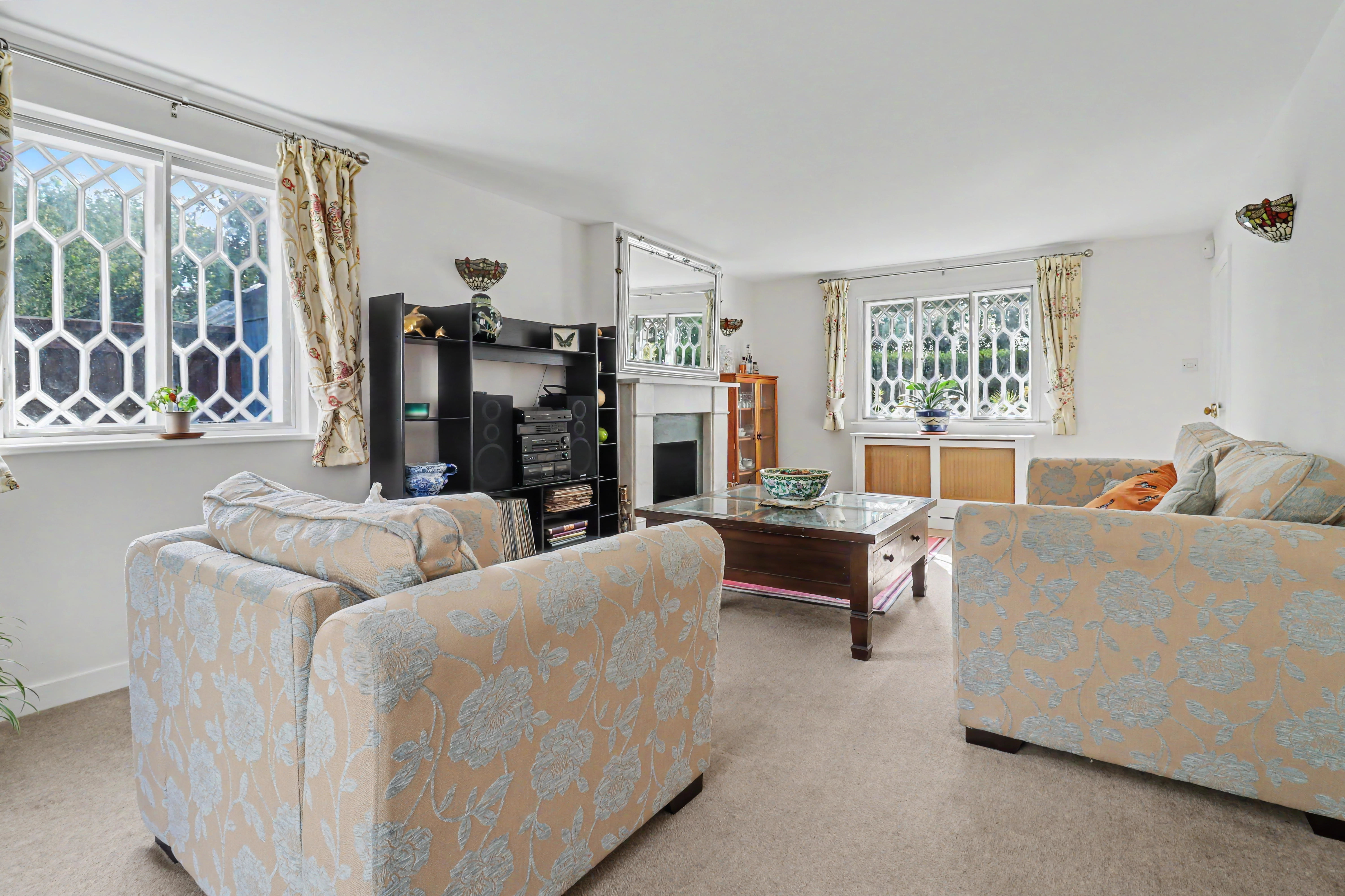 Church Lane, Colden Common, SO21, photo 5
