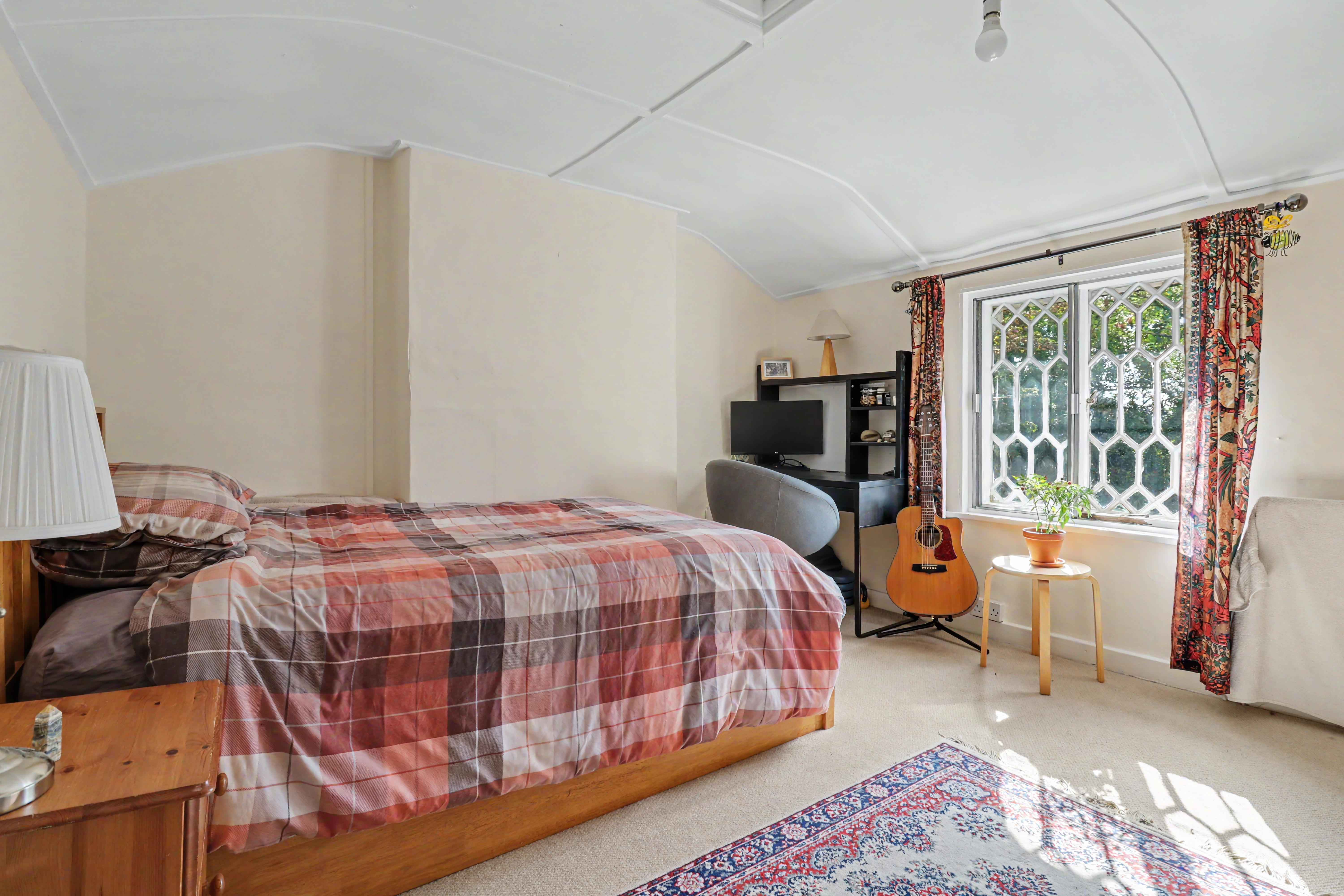 Church Lane, Colden Common, SO21, photo 13