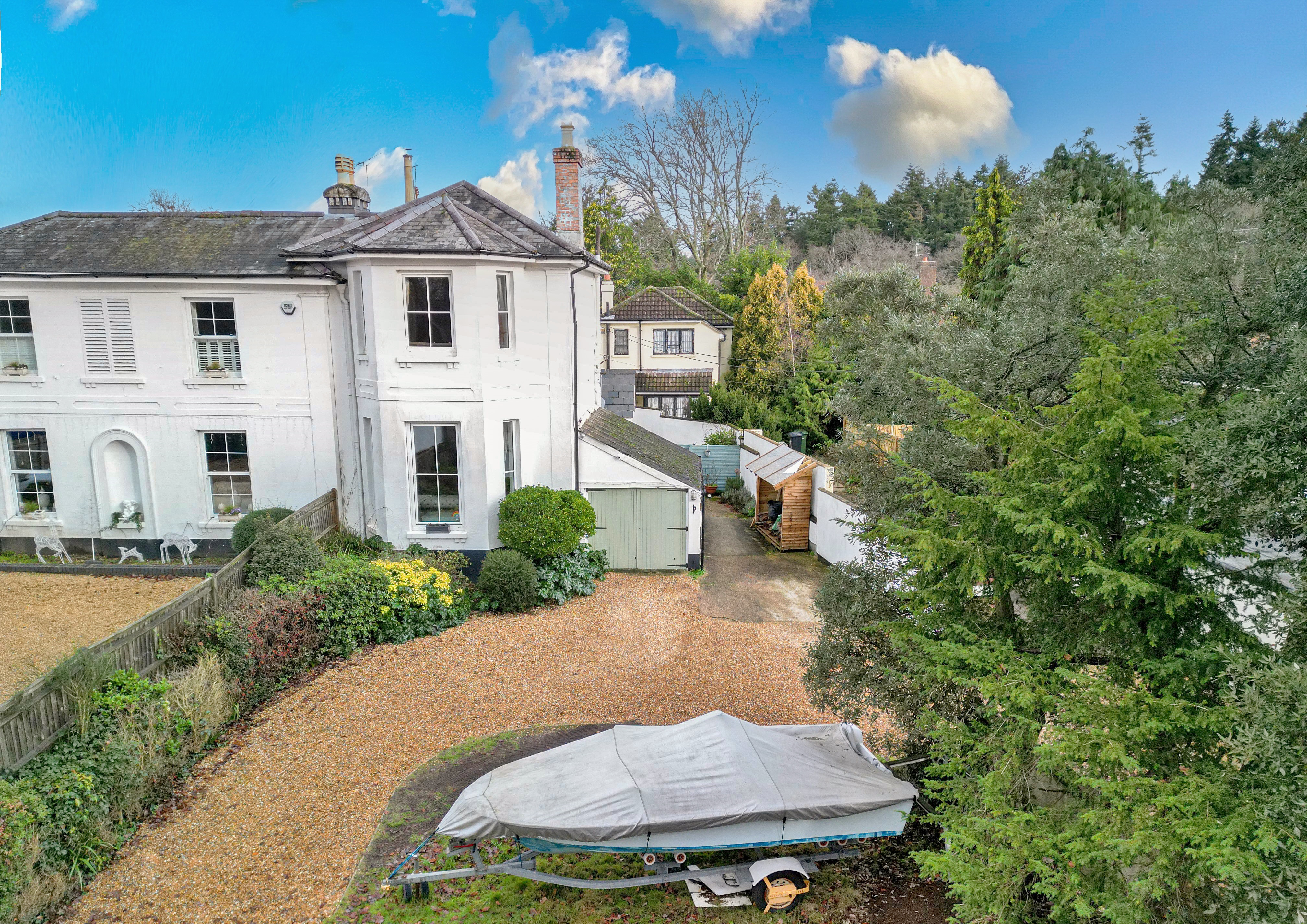 Moorhill Road, West End, SO30