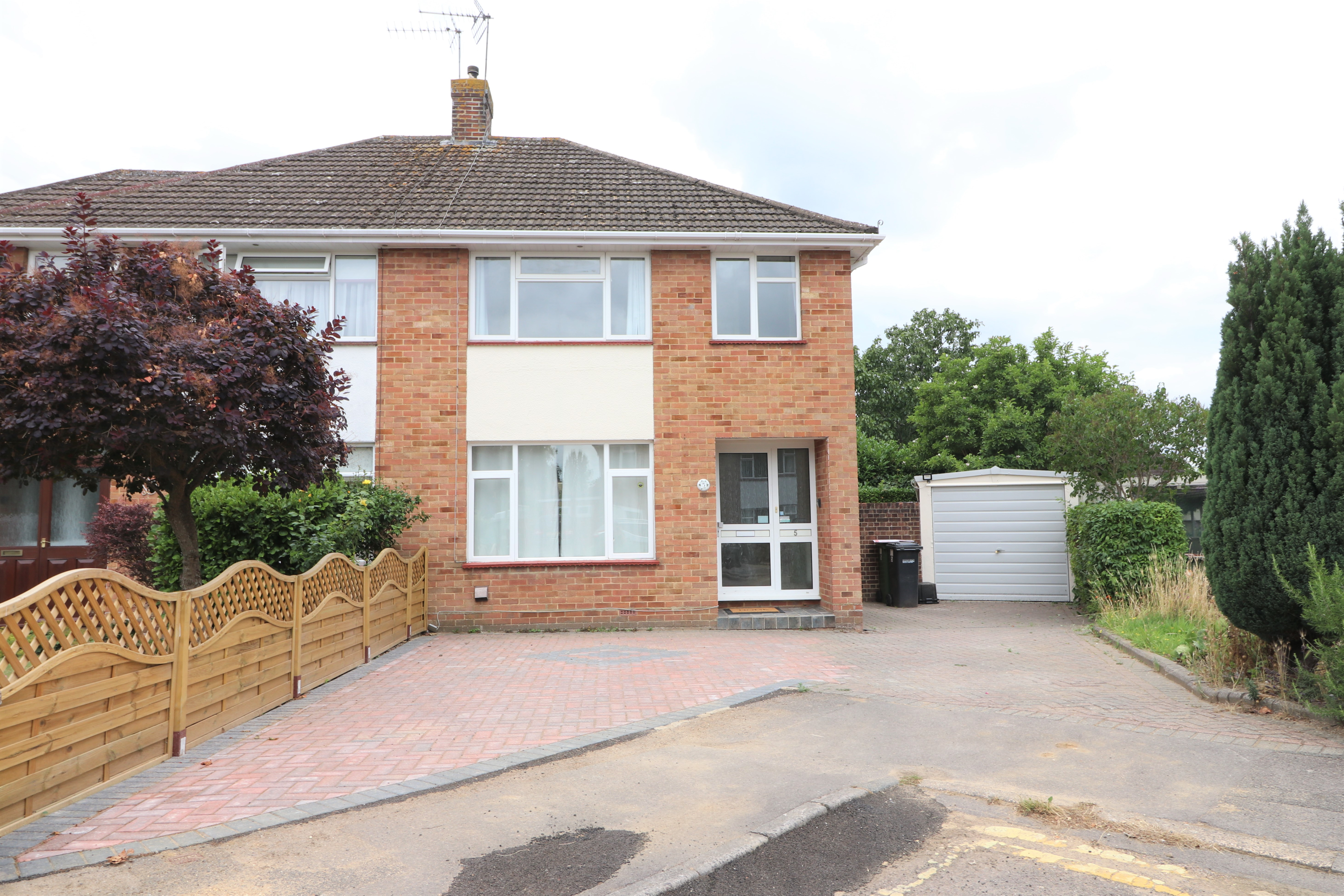 Cedar Close, Hedge End, SO30