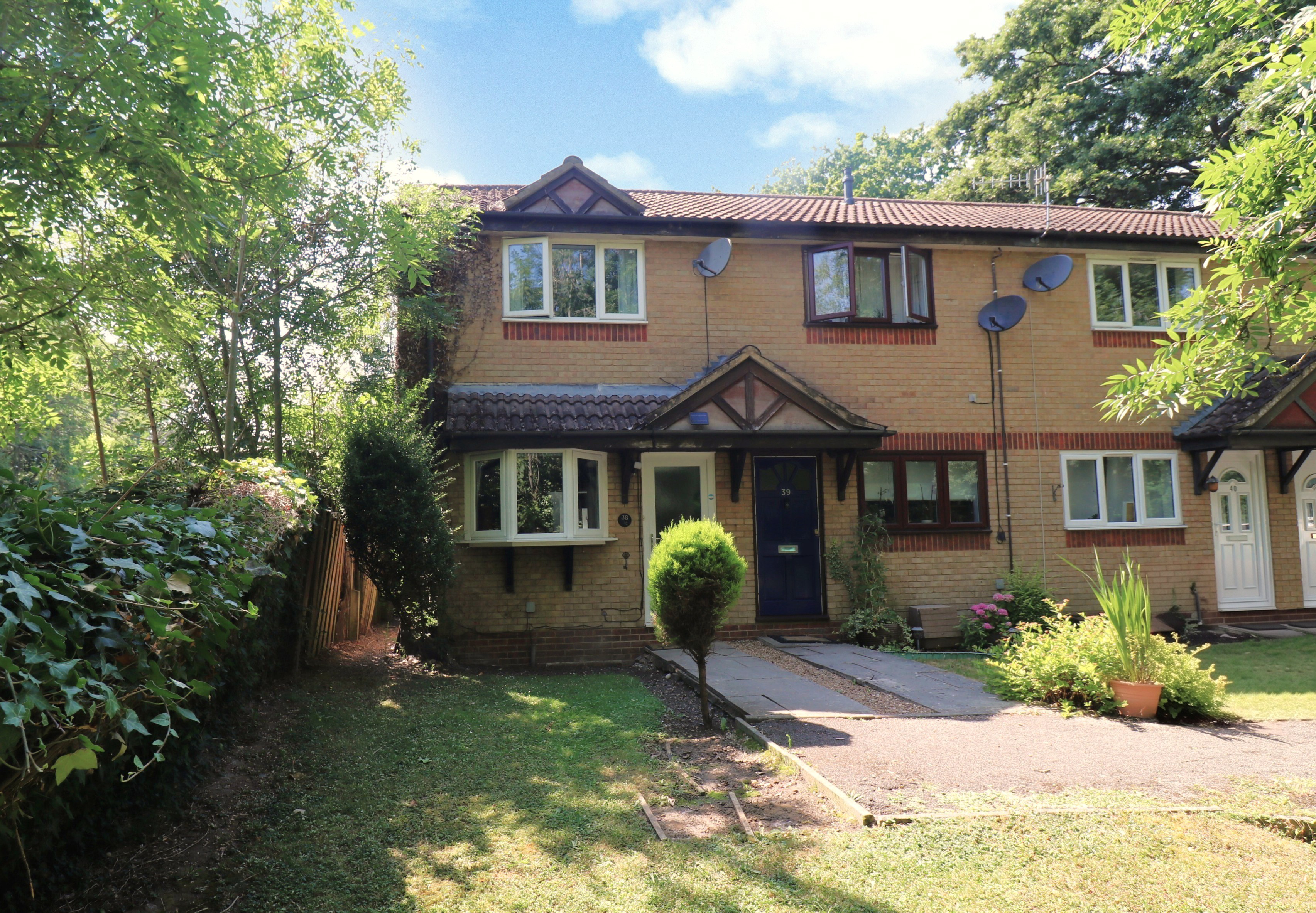 Woodstock Close, Hedge End, SO30