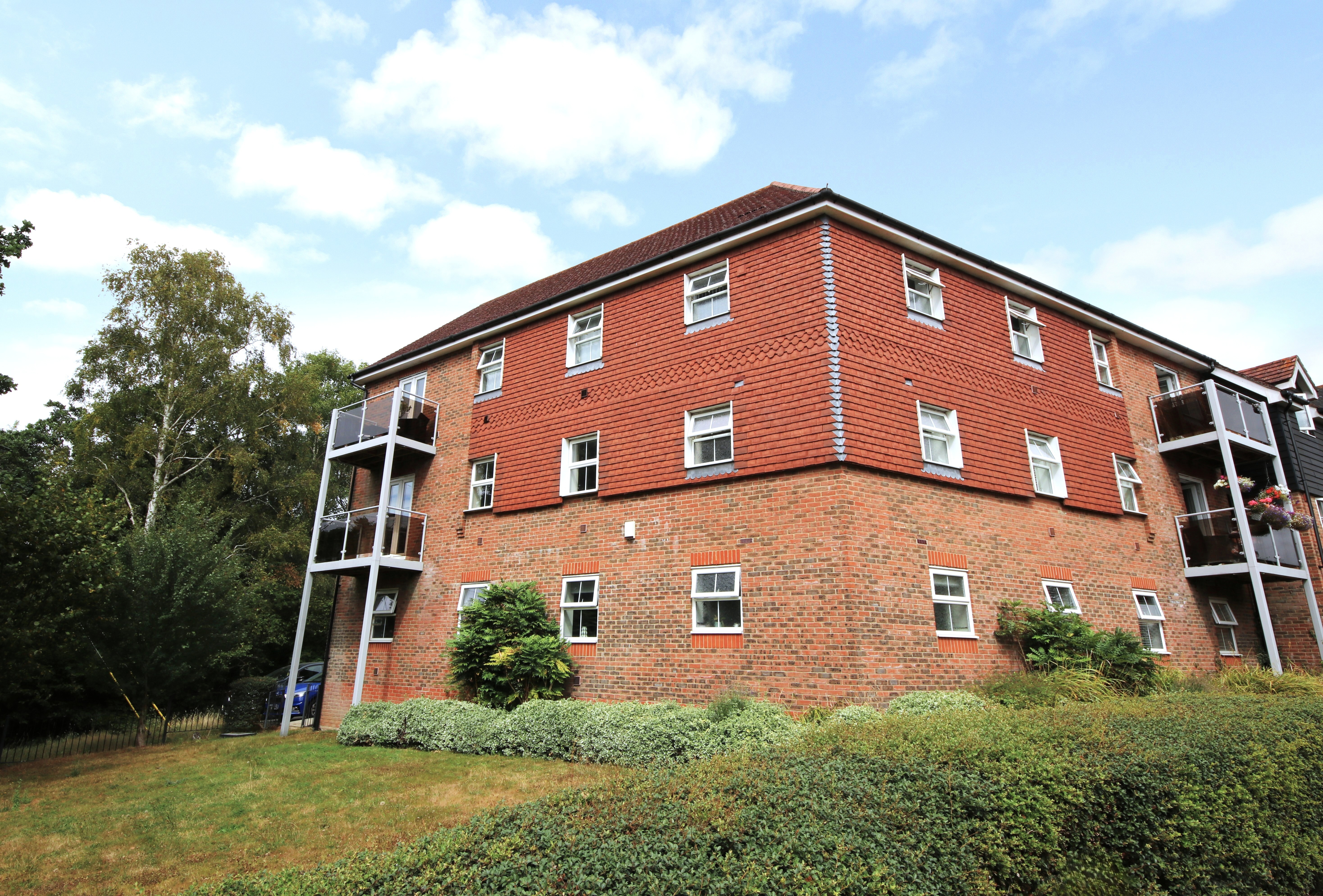 White's Way, Hedge End, SO30