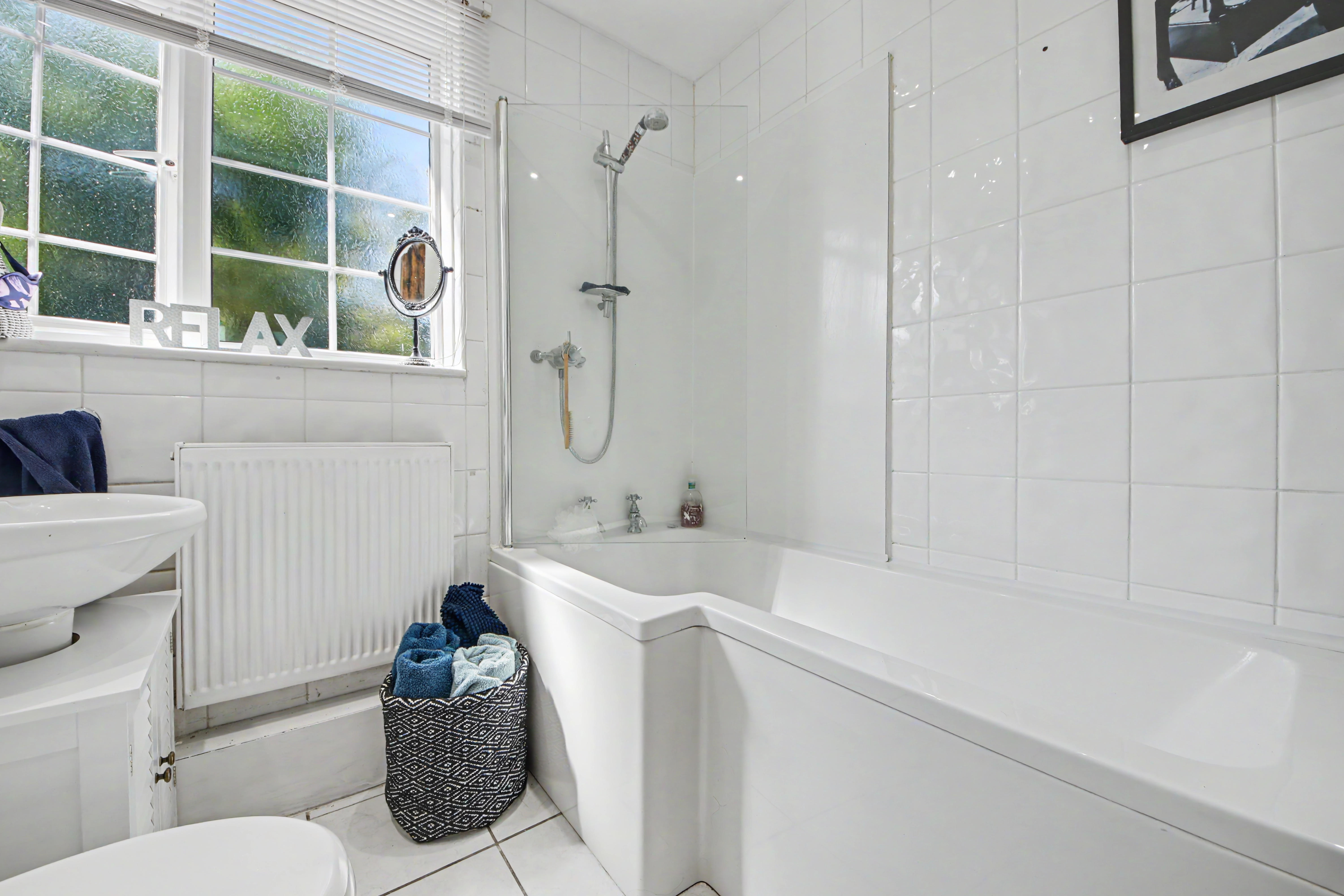 Manns Close, West End, SO18, photo 11
