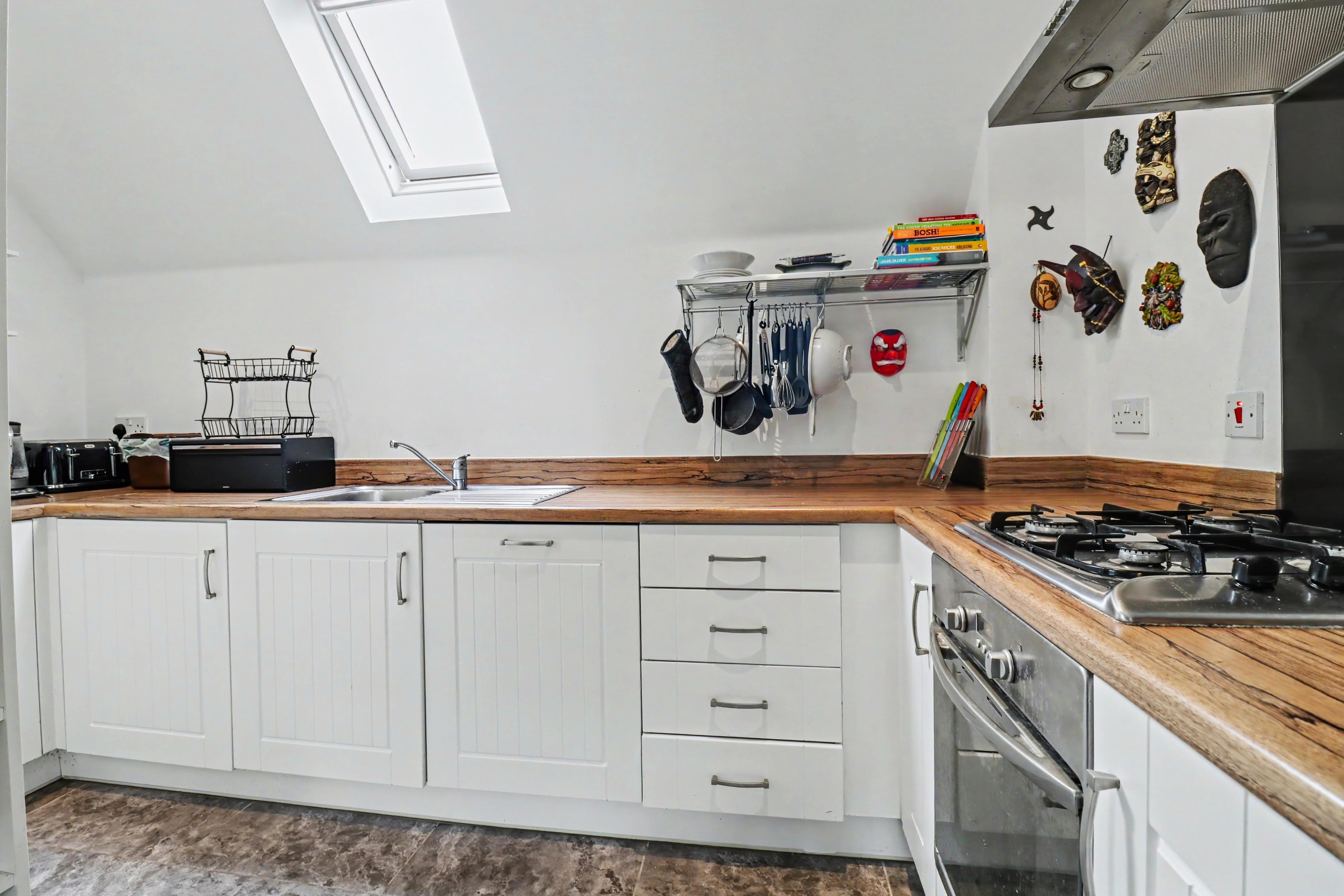 Payne's Place, Hedge End, SO30, photo 4
