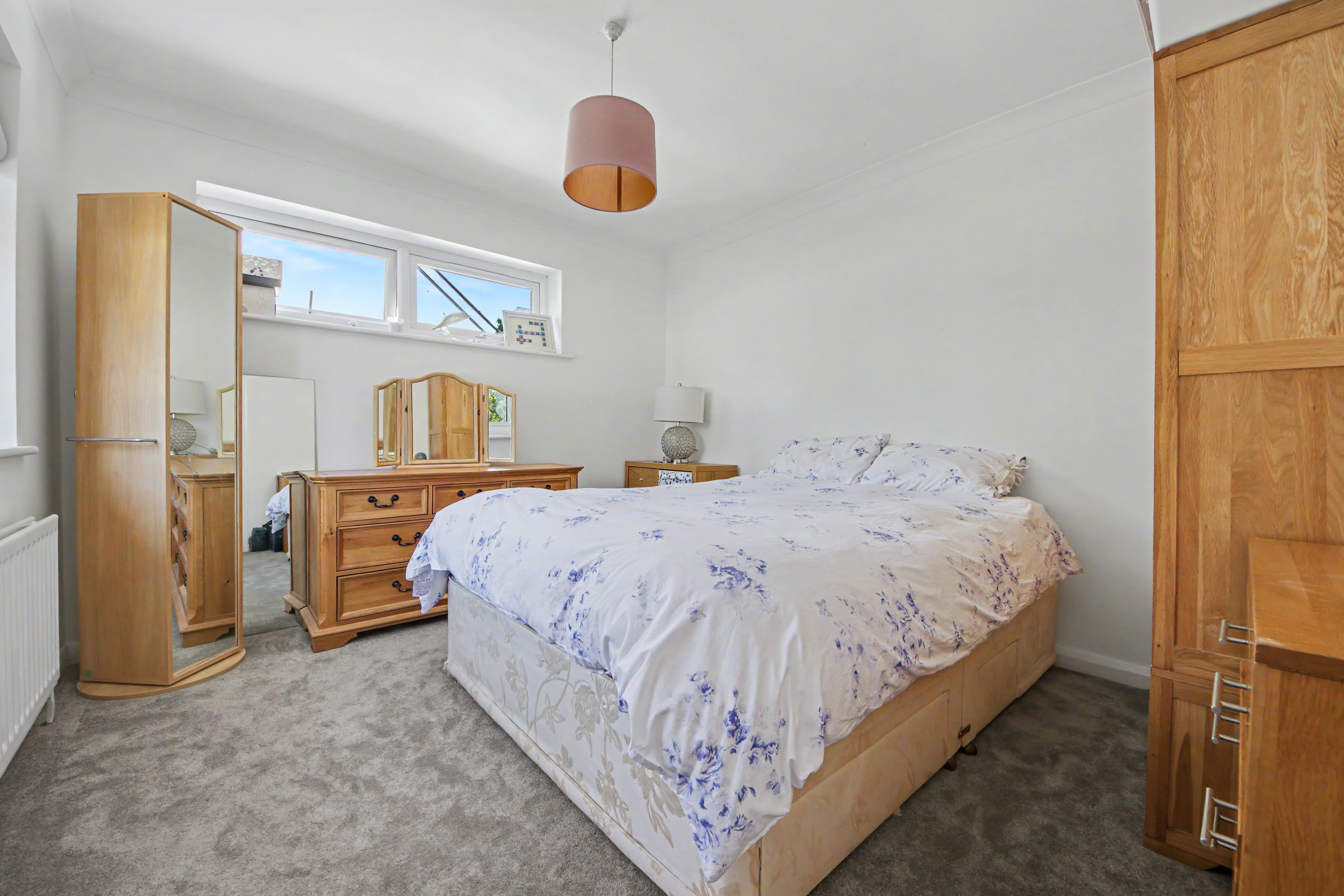 Kootenay Avenue, Thornhill, SO18, photo 10