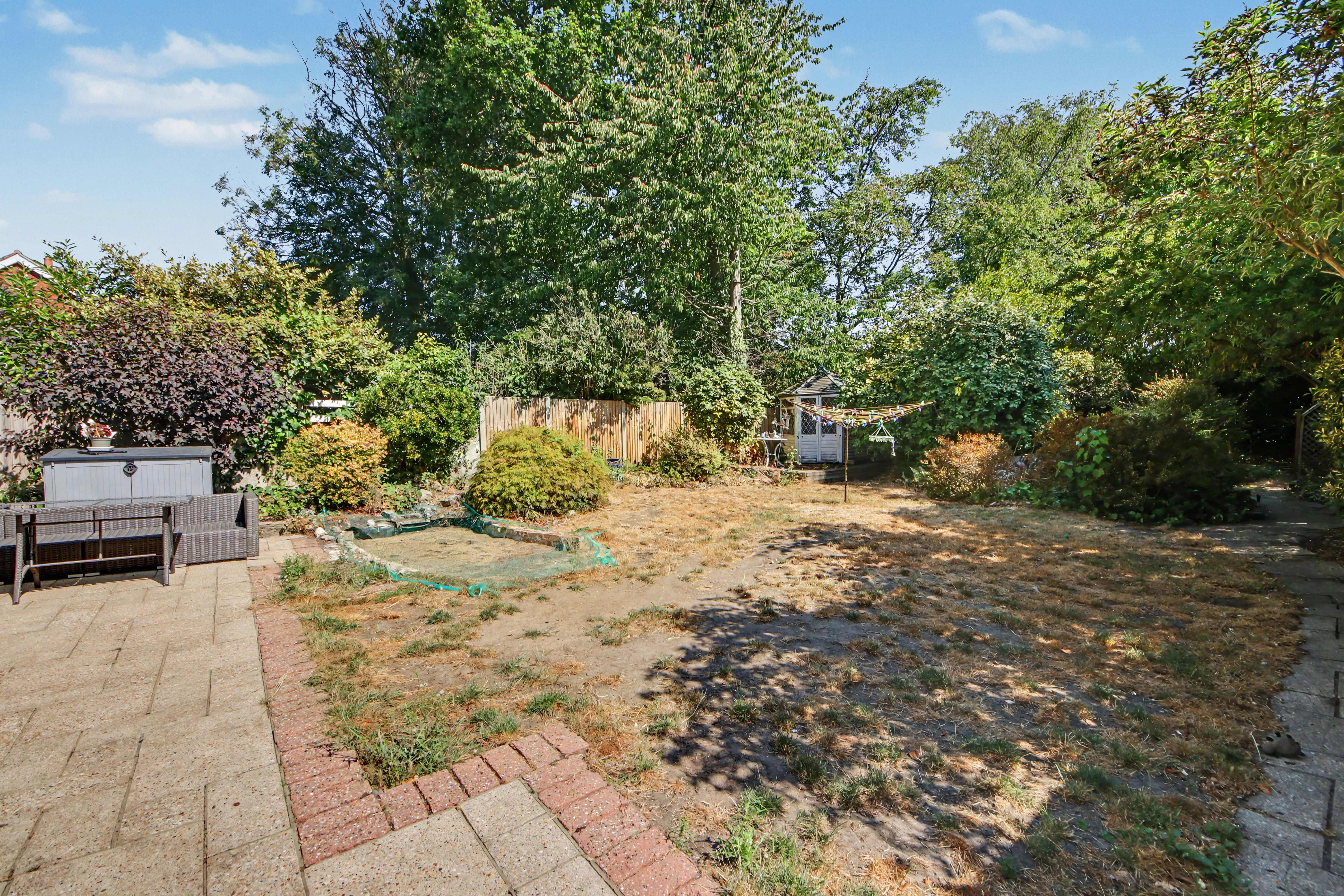 Kootenay Avenue, Thornhill, SO18, photo 4