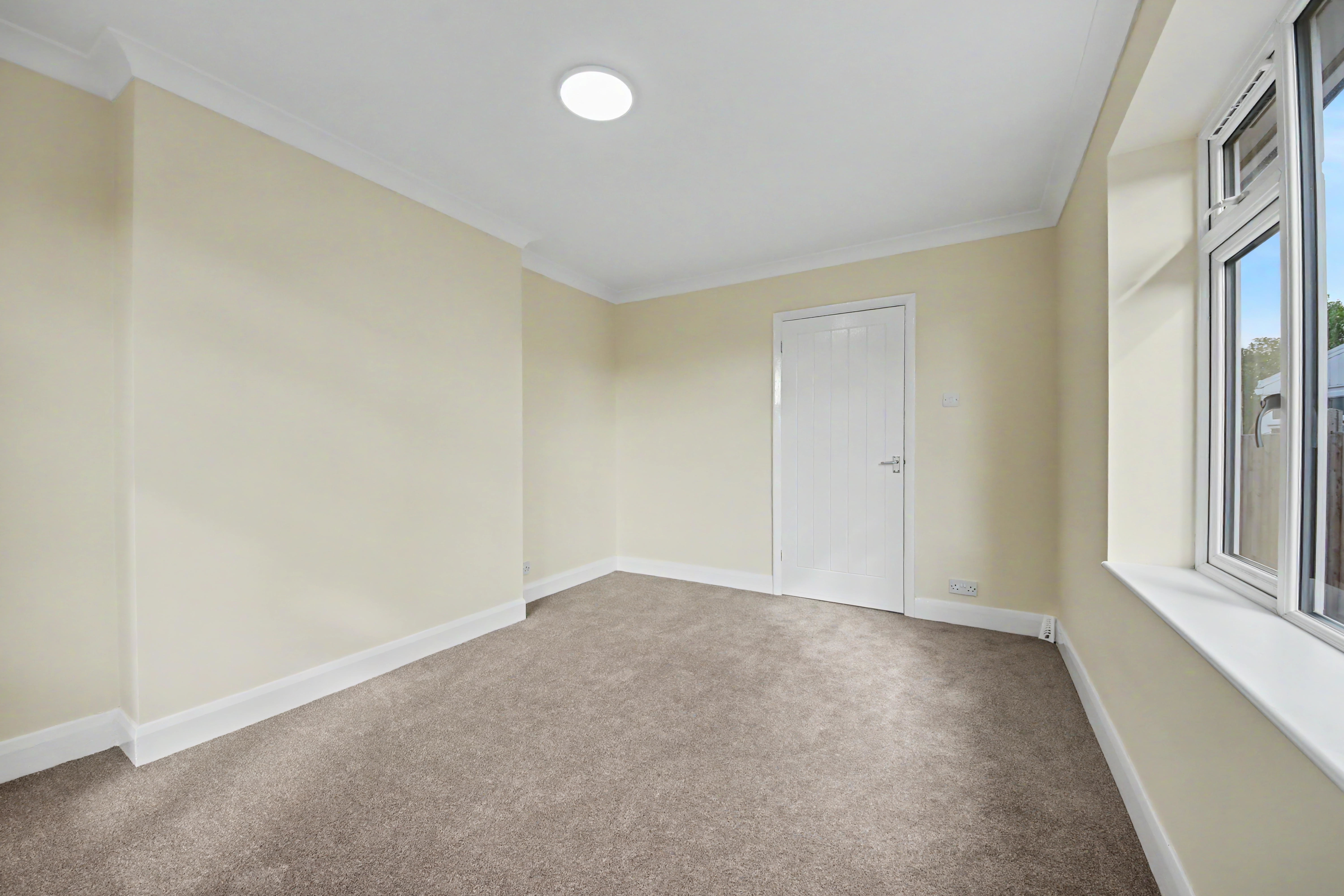 Gudge Heath Lane, Fareham, PO15, photo 6