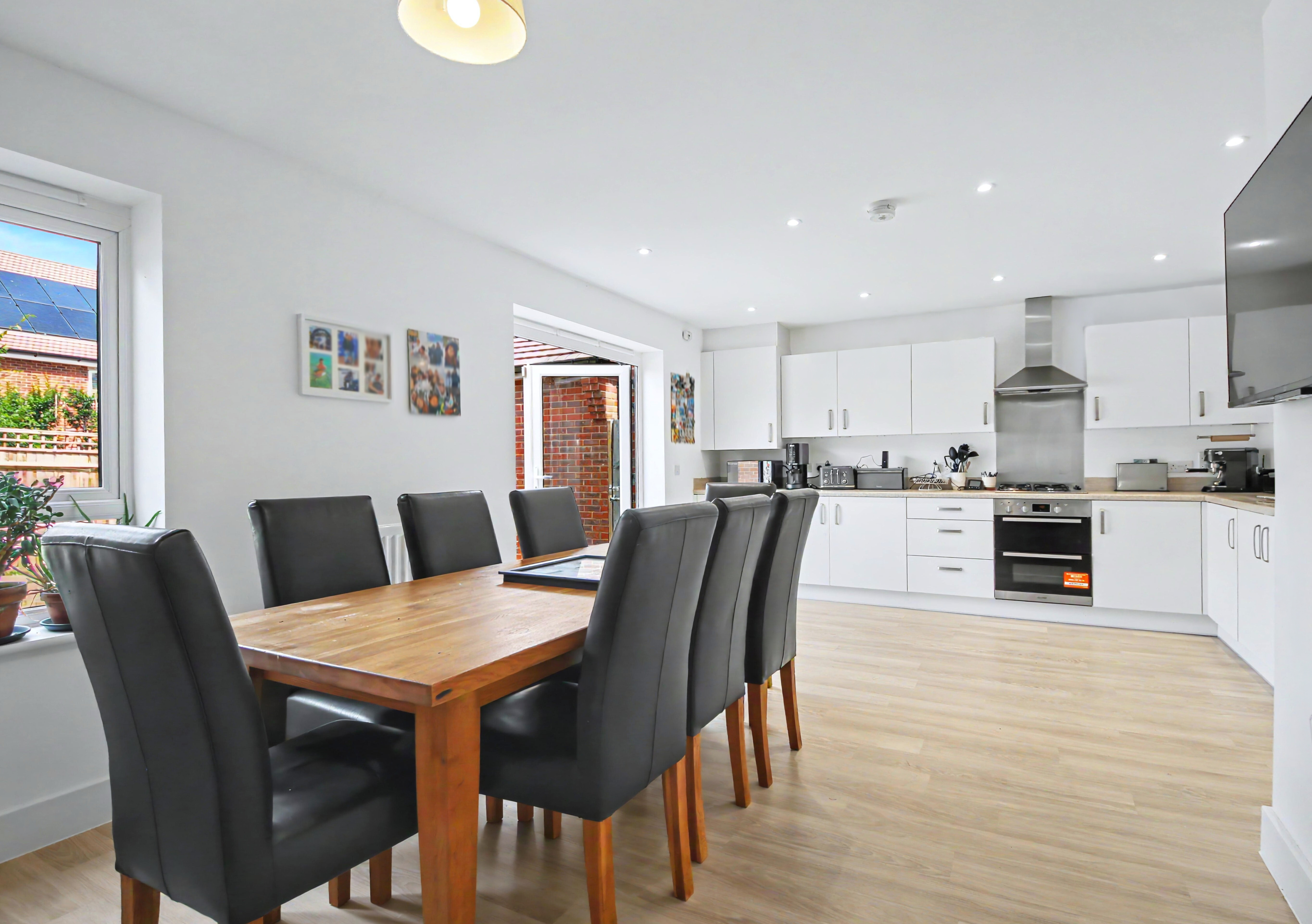 Merion Road, Botley, SO32, photo 2