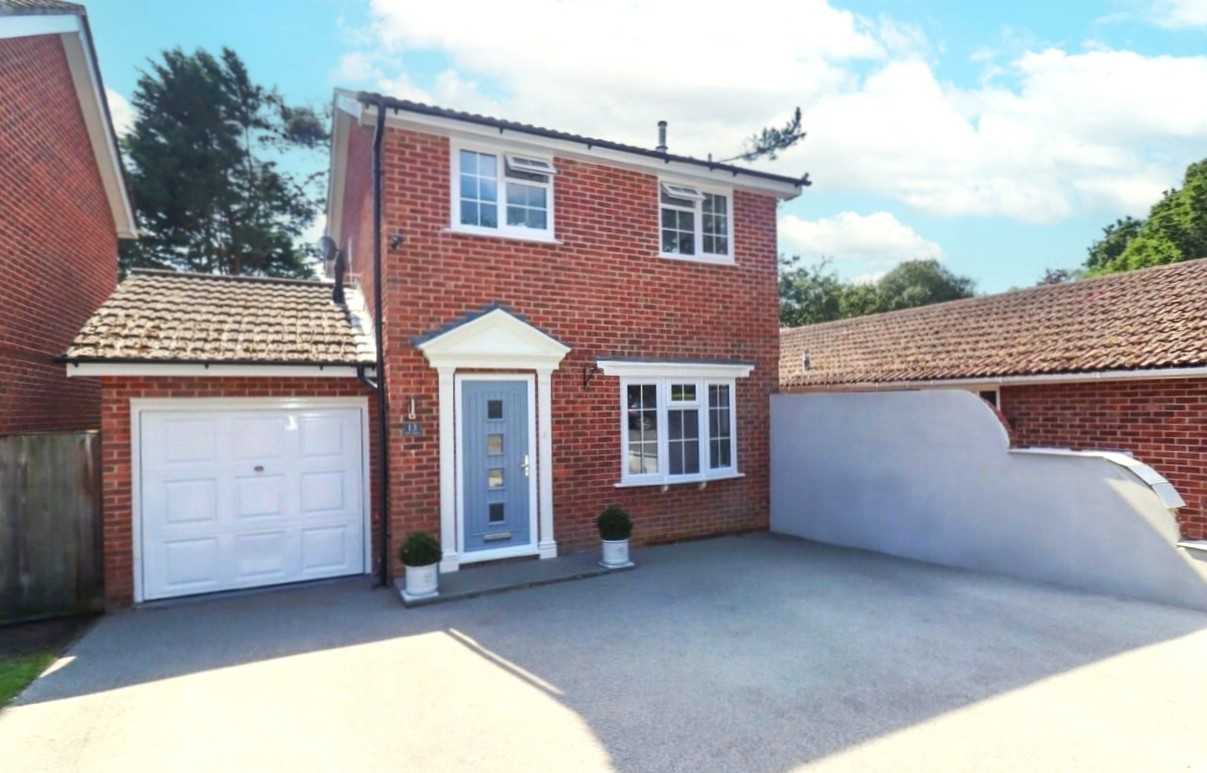 Oak Coppice Close, Bishopstoke, SO50