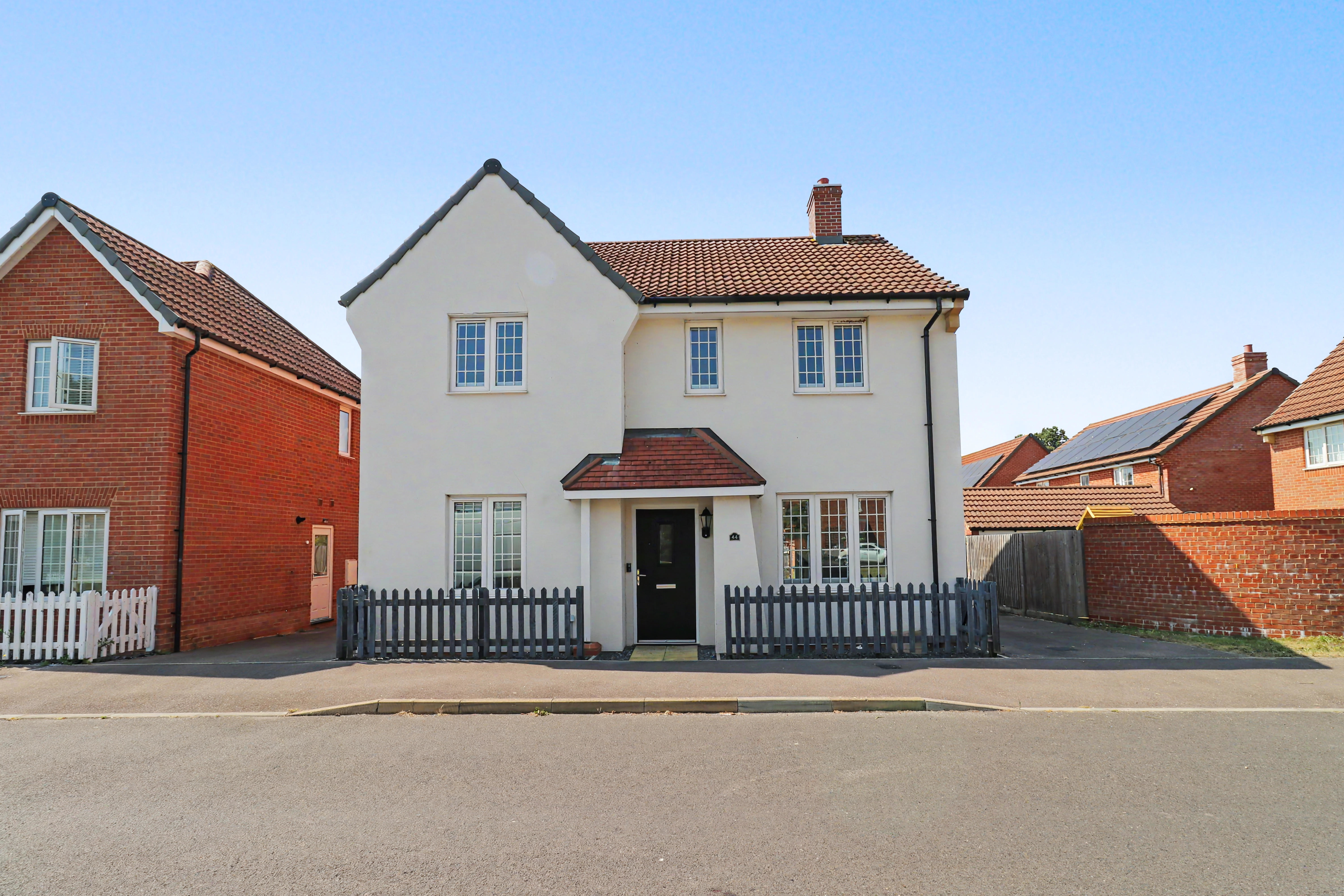 Savernake Way, Fair Oak, SO50