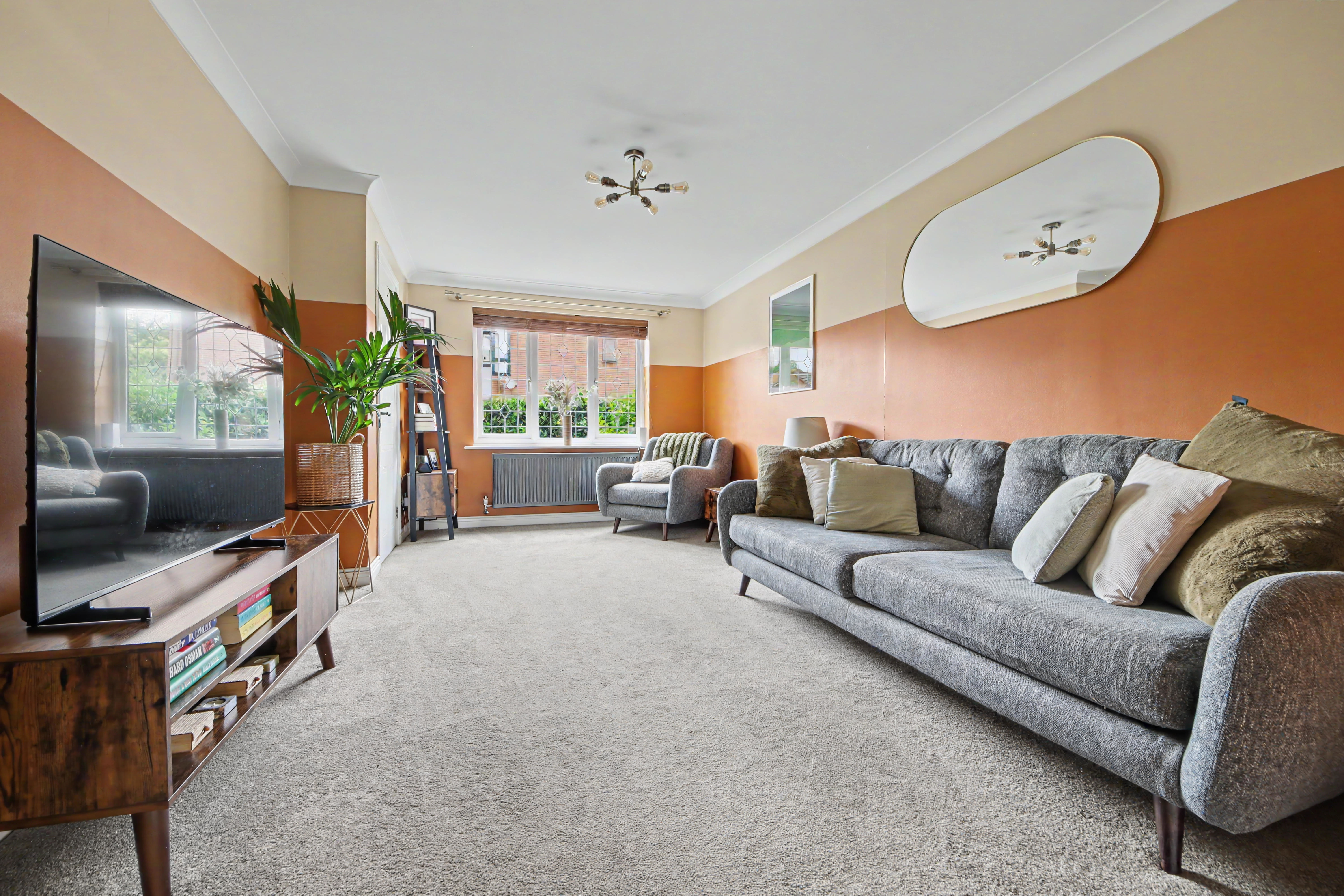 Hulton Close, Waterside Park, SO19, photo 2