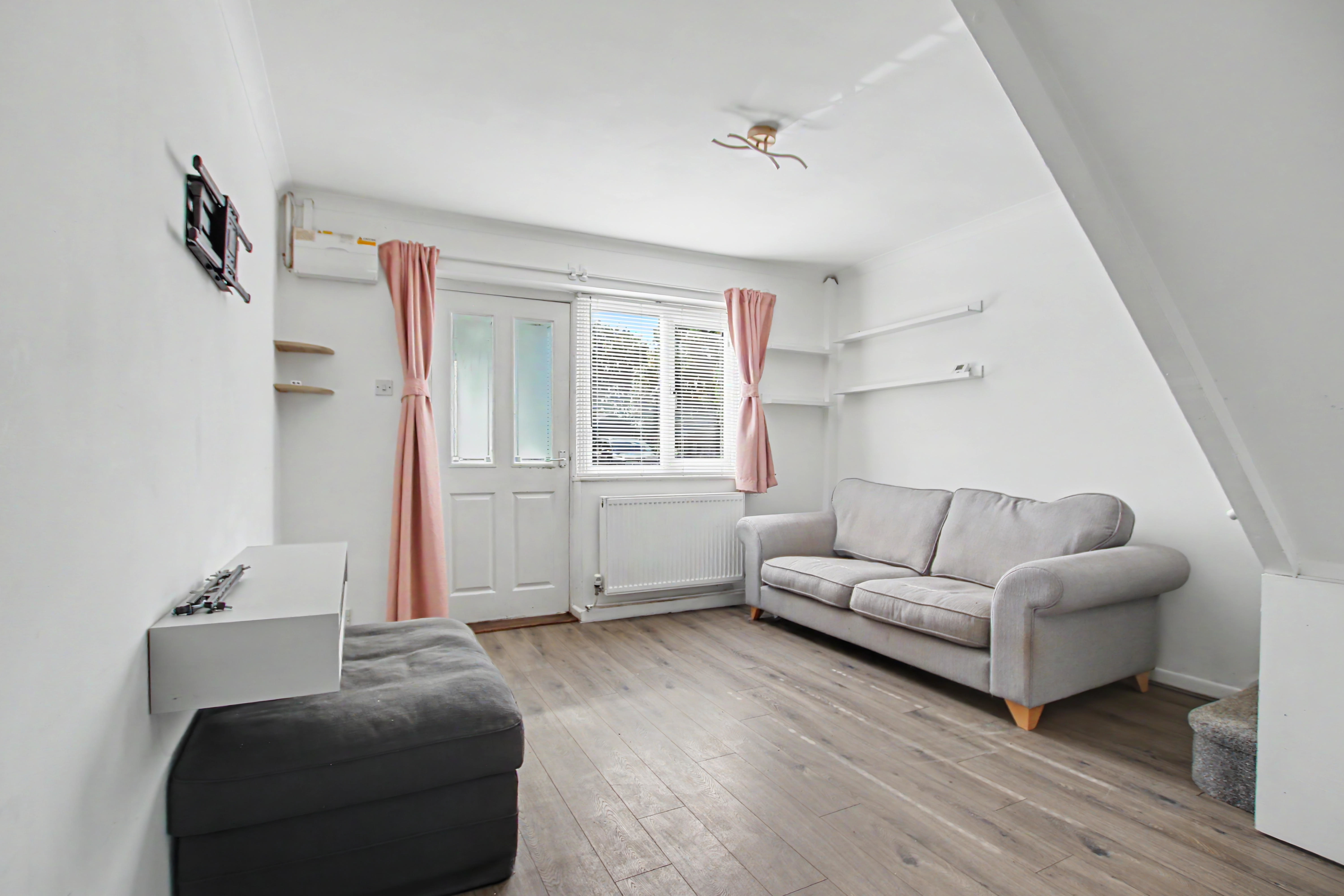 Tickner Close, Botley, SO30, photo 6