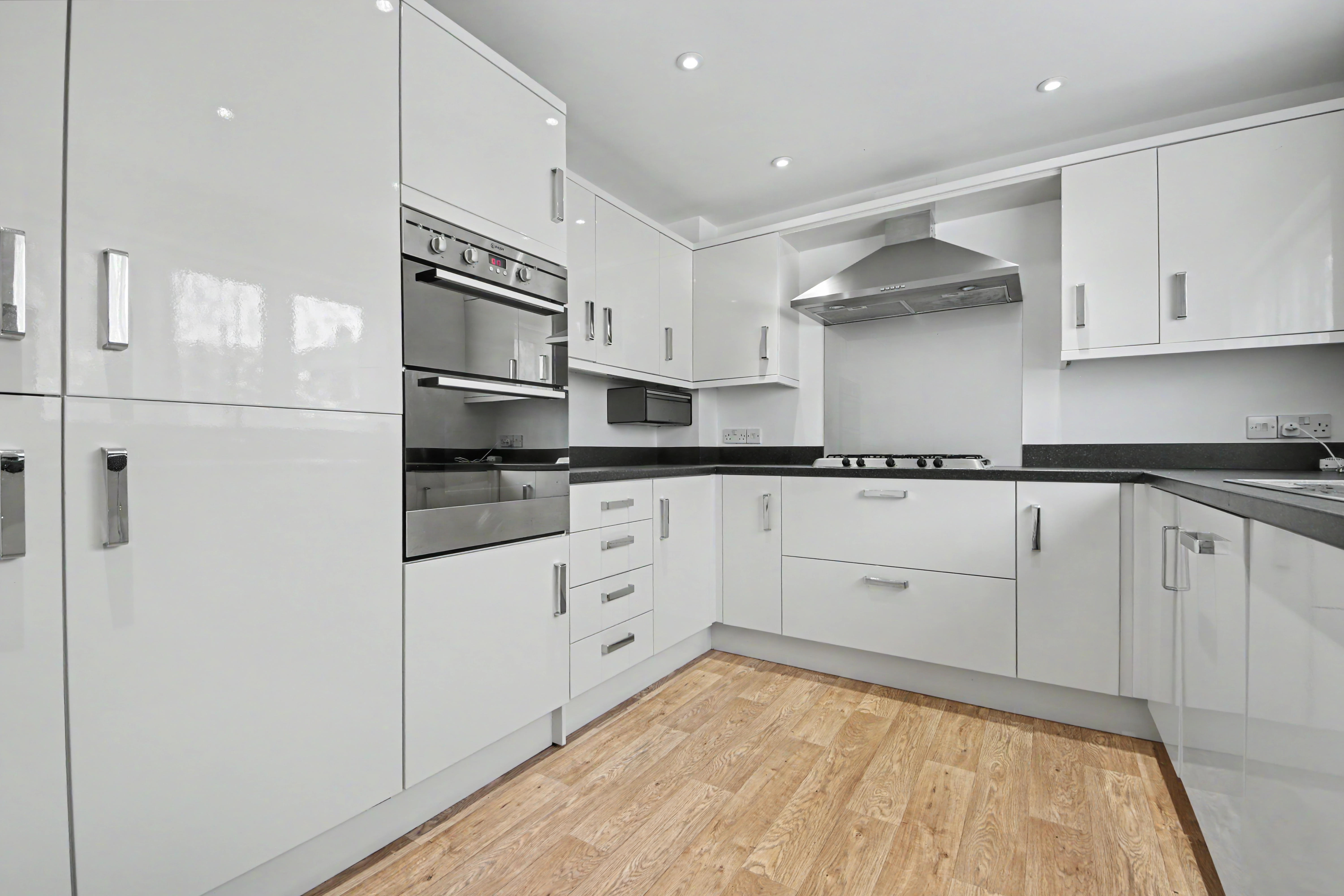 Tytherley Road, Harefield, SO18, photo 9