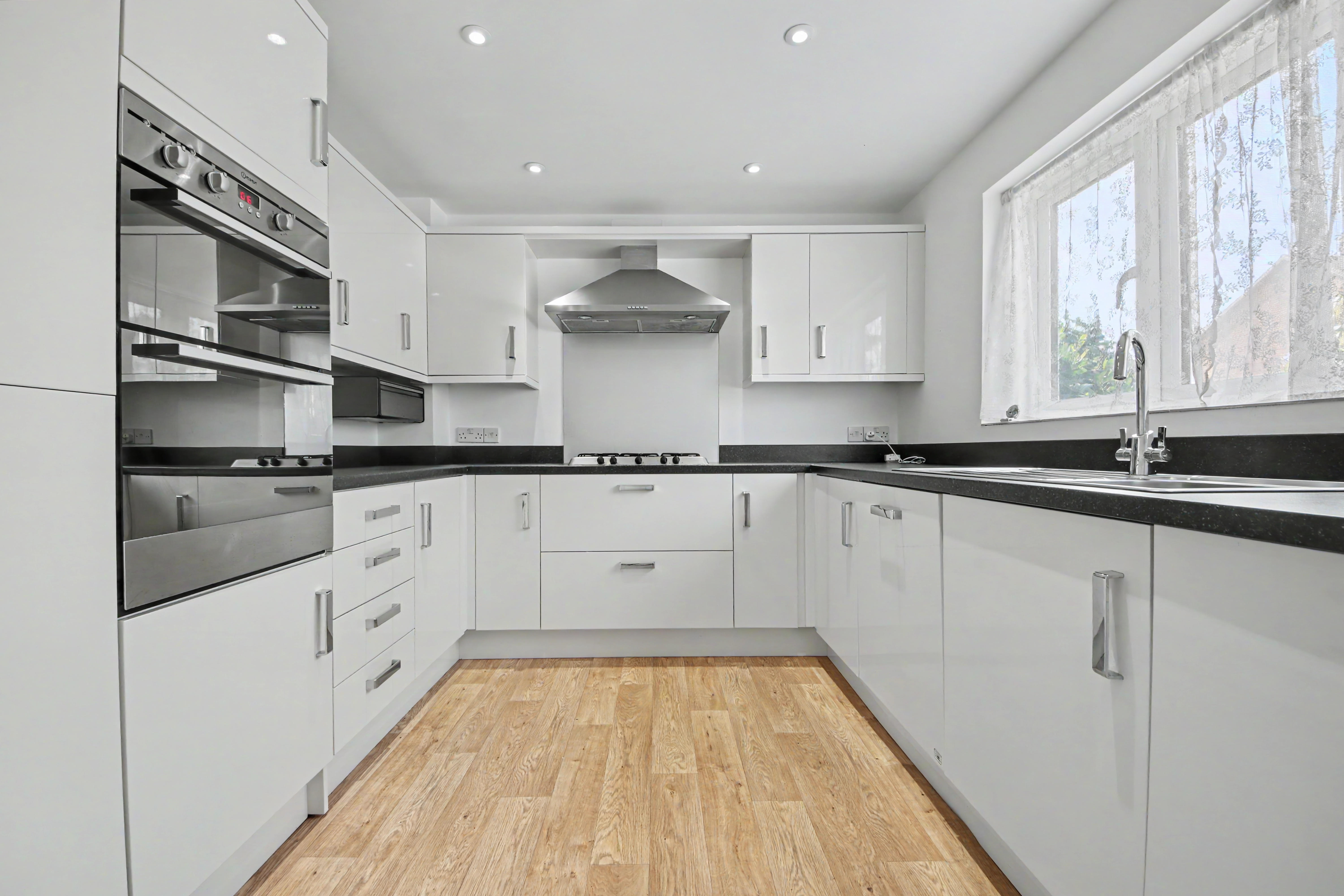 Tytherley Road, Harefield, SO18, photo 3