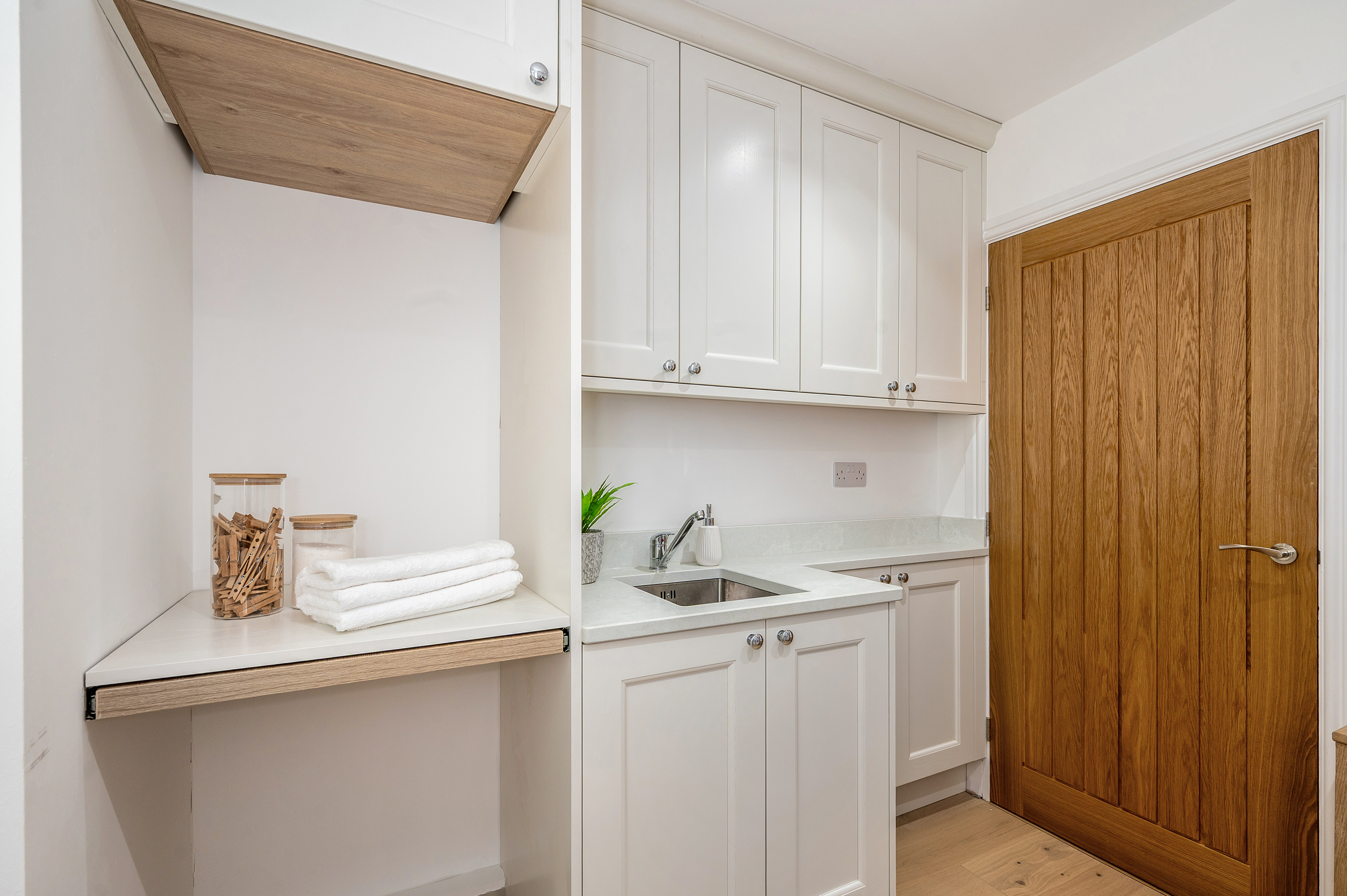 Trampers Lane, North Boarhunt, PO17, photo 12
