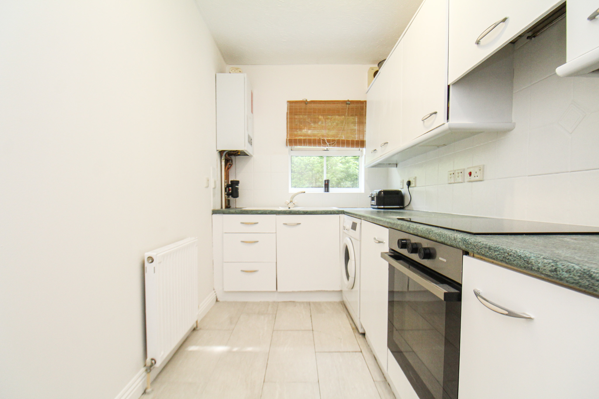 66 Middle Road, Sholing, SO19, photo 2