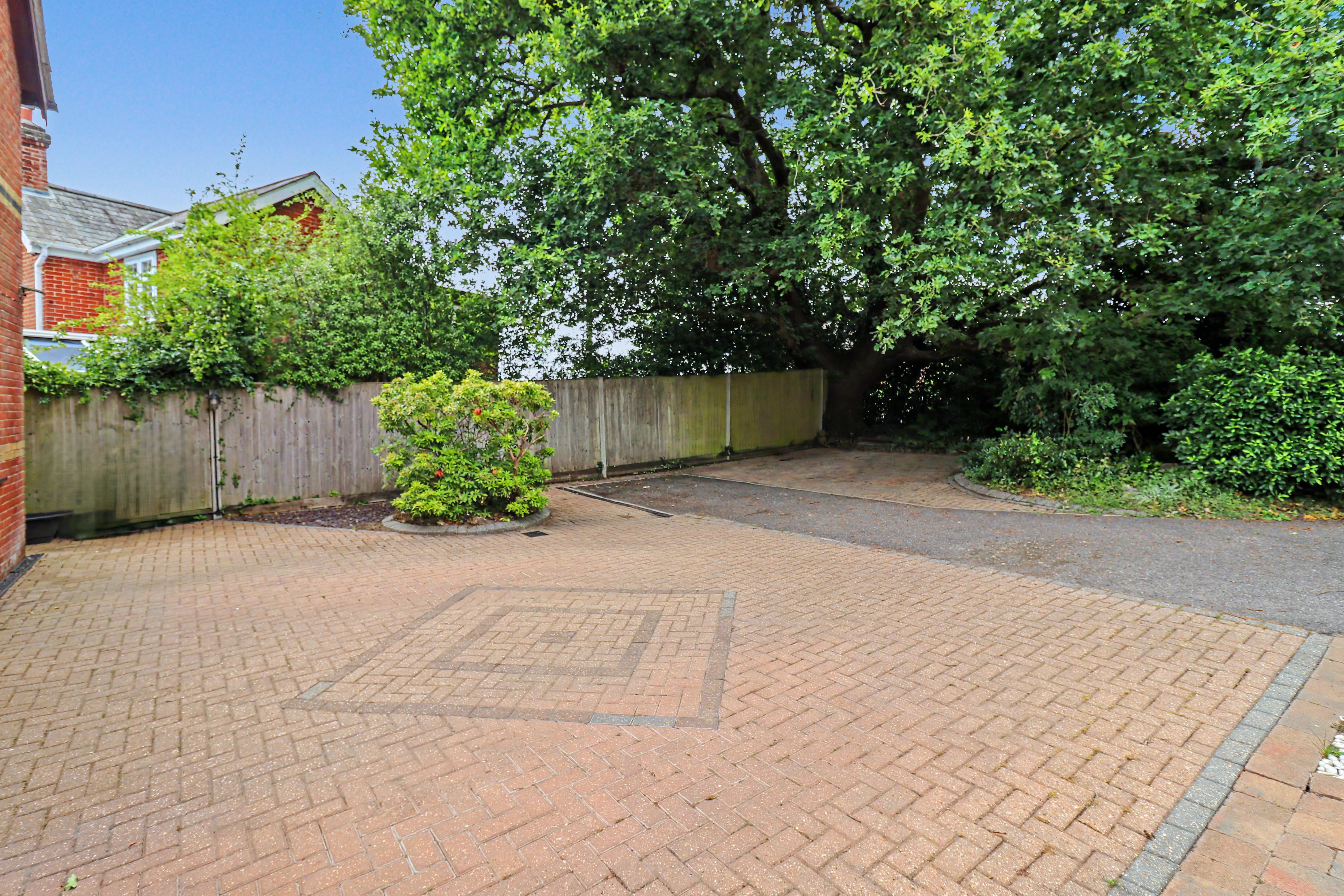 Knowle Lane, Horton Heath, SO50, photo 15