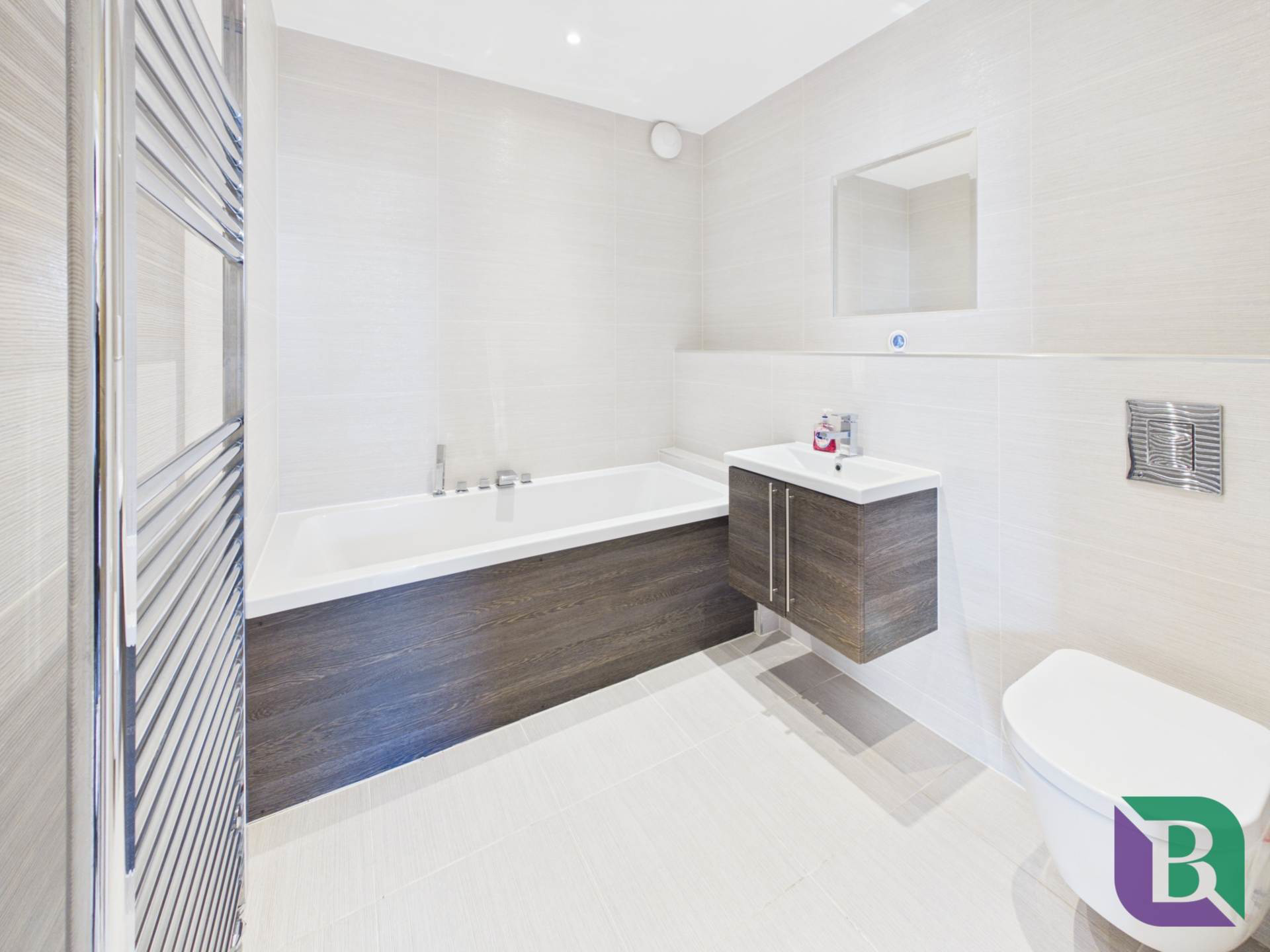 Sandy Court, Woburn Sands, photo 14