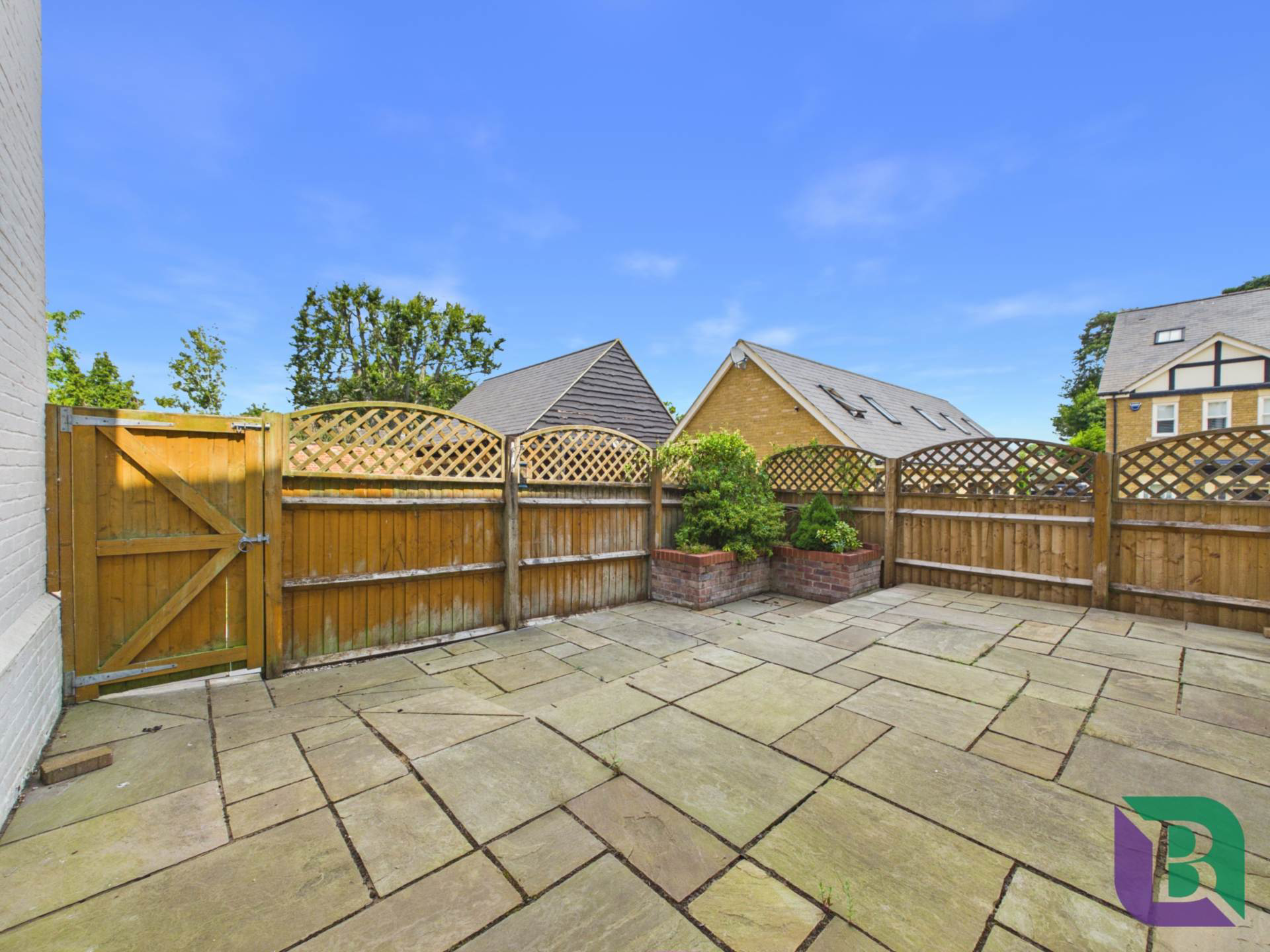 Sandy Court, Woburn Sands, photo 17