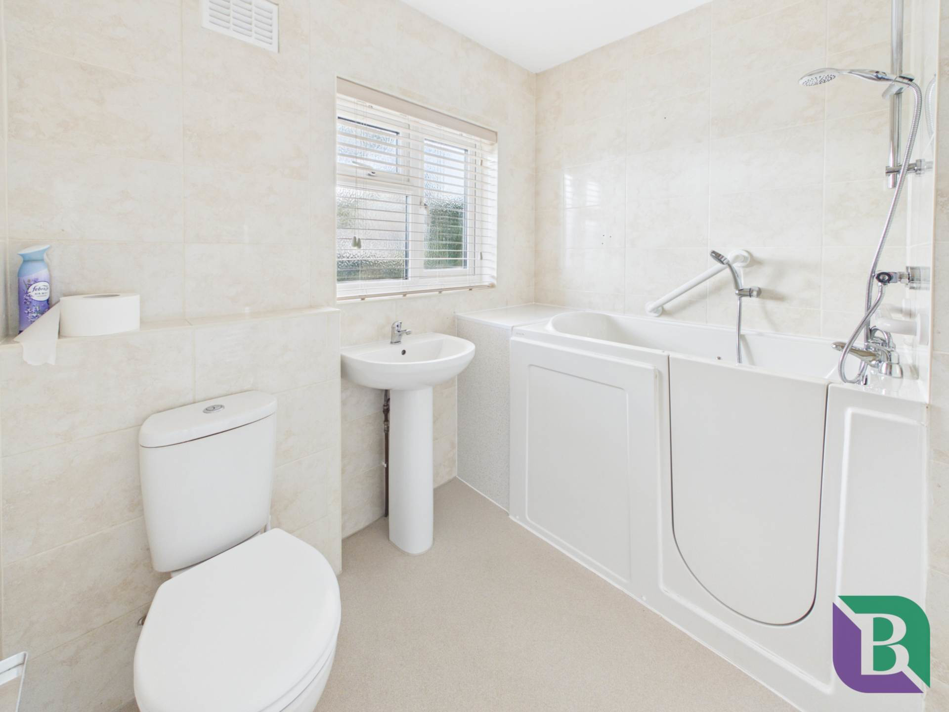 Rhondda Close, Milton Keynes, photo 11