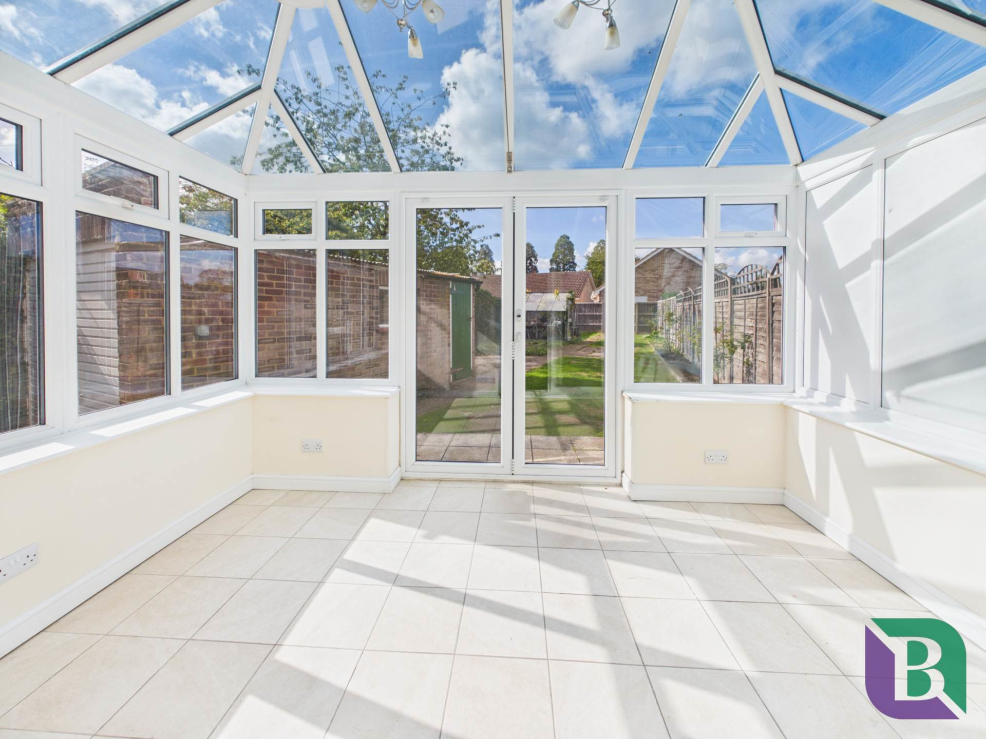Rhondda Close, Milton Keynes, photo 4