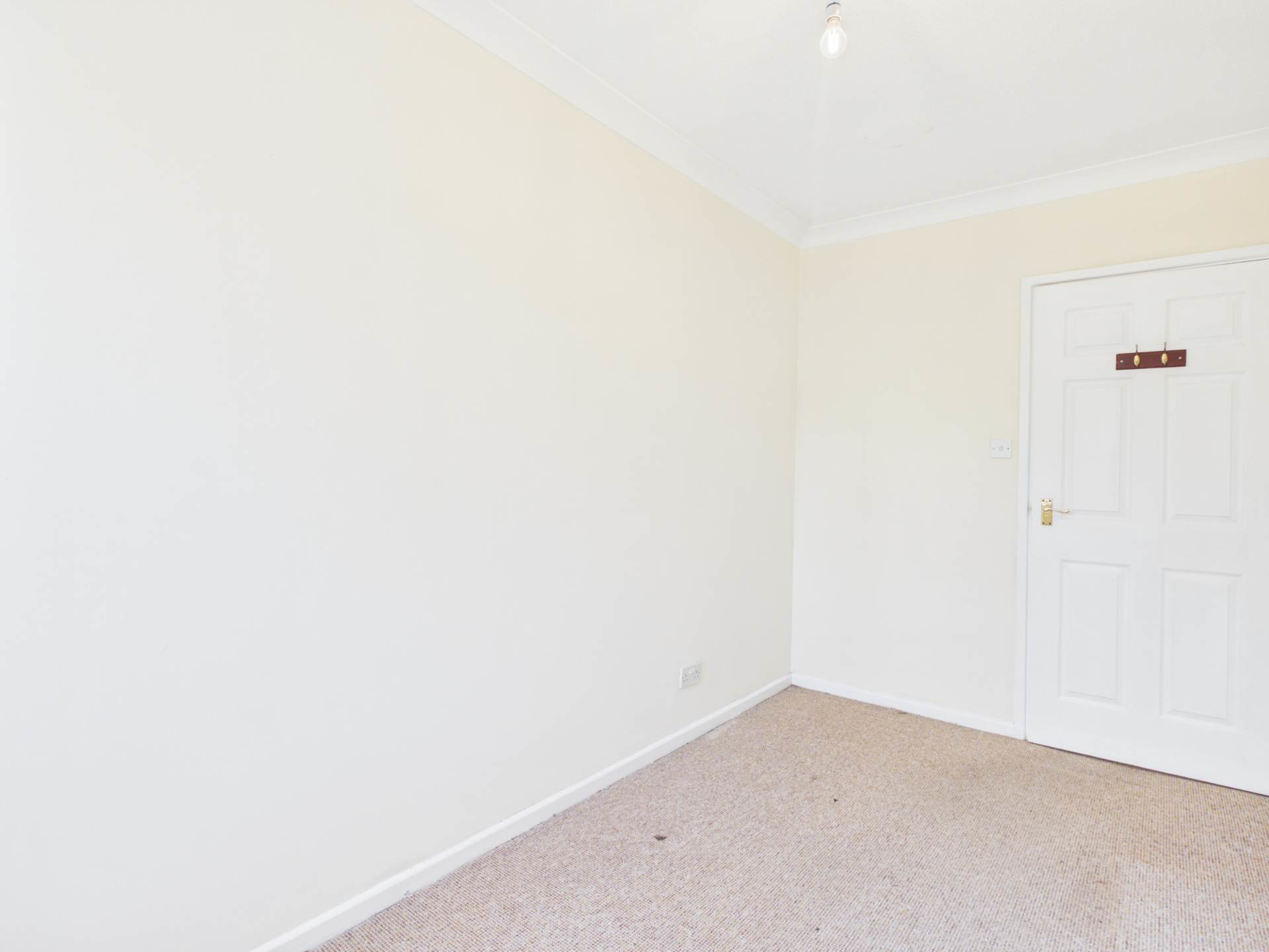 Columbia Place, Campbell Park, photo 10