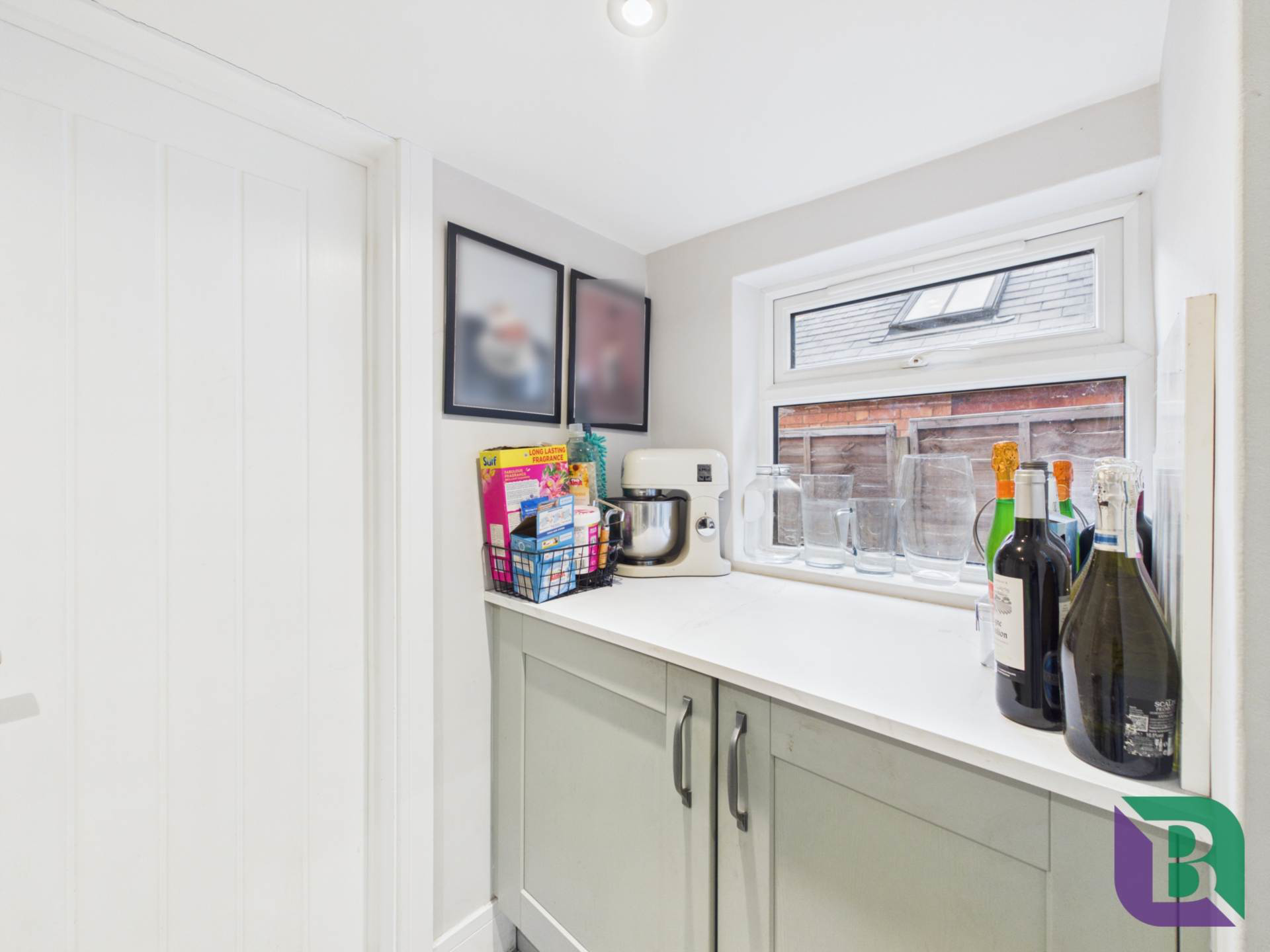 Russell Street, Woburn Sands, photo 10