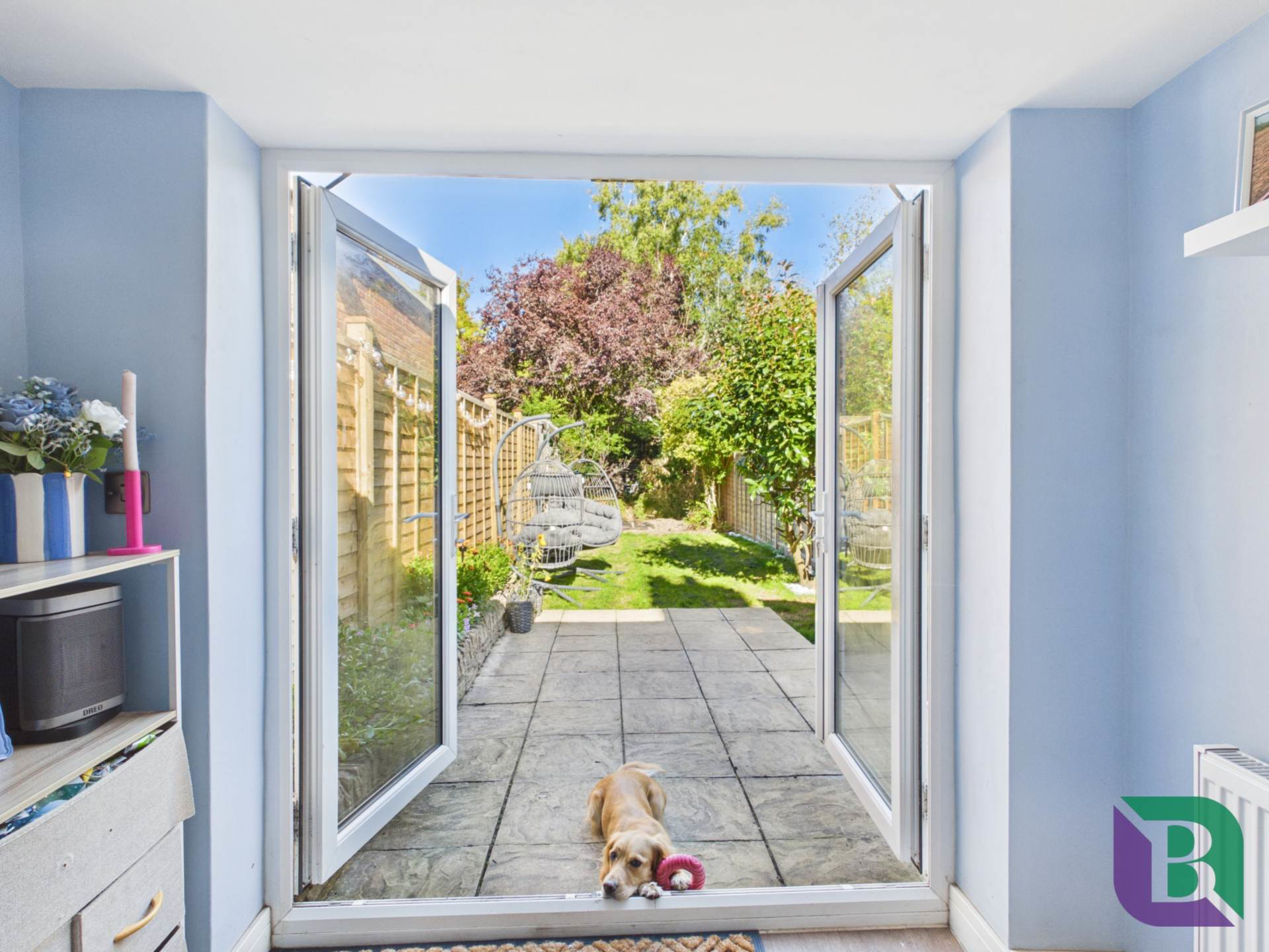 Russell Street, Woburn Sands, photo 7