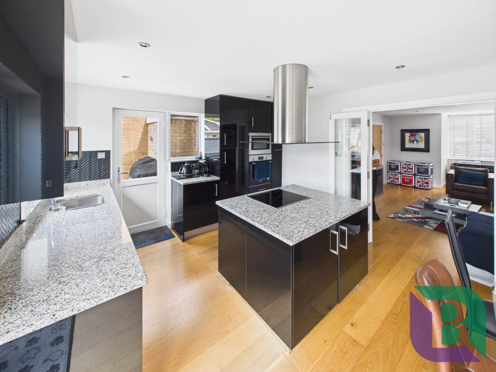 Vicarage Street, Woburn Sands, photo 7