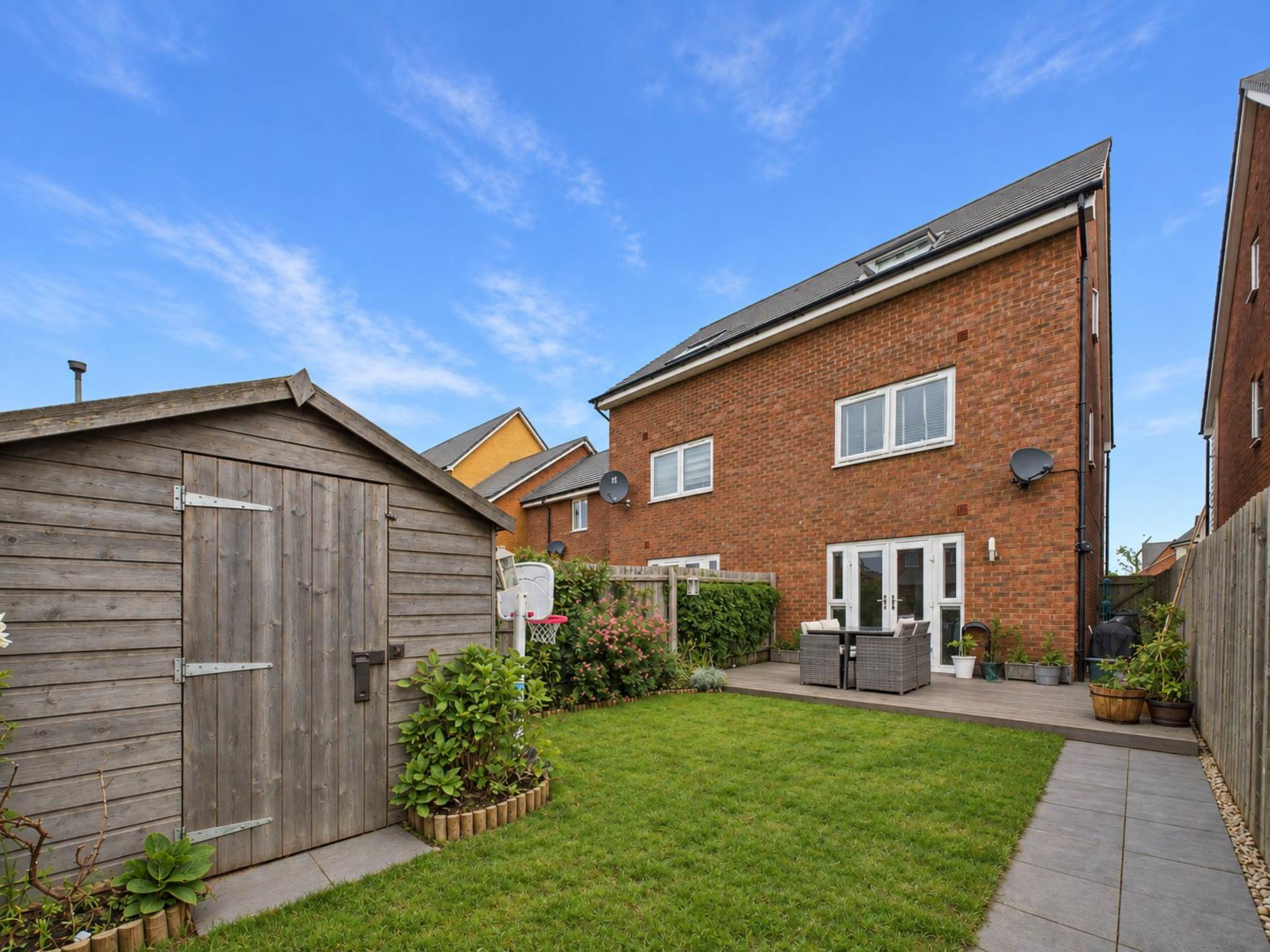 Kitchener Drive, Eaton Leys, photo 21