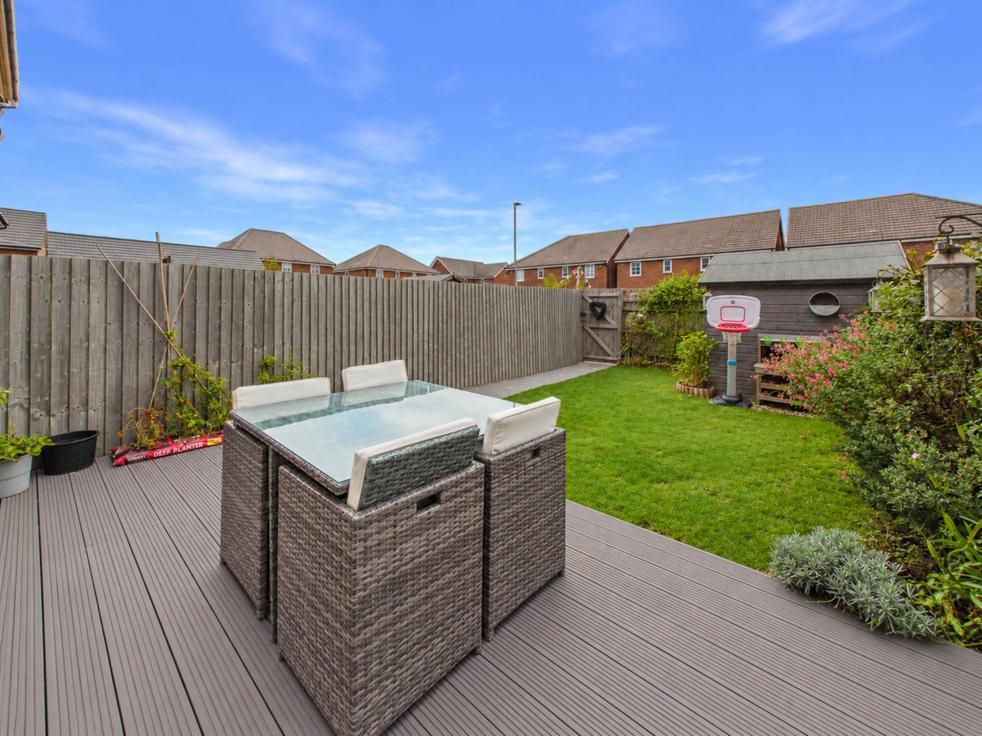 Kitchener Drive, Eaton Leys, photo 22