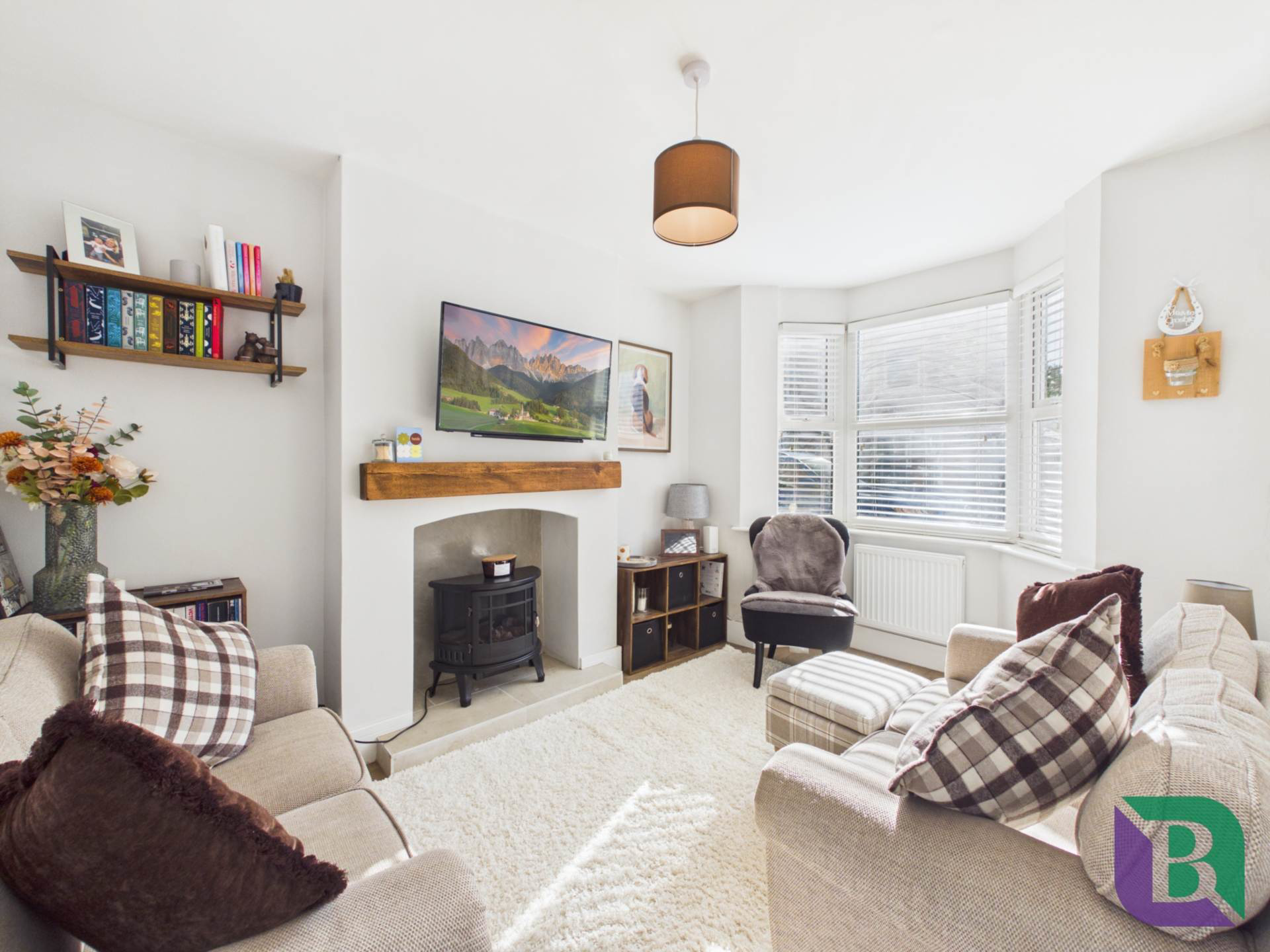 Russell Street, Woburn Sands, photo 2