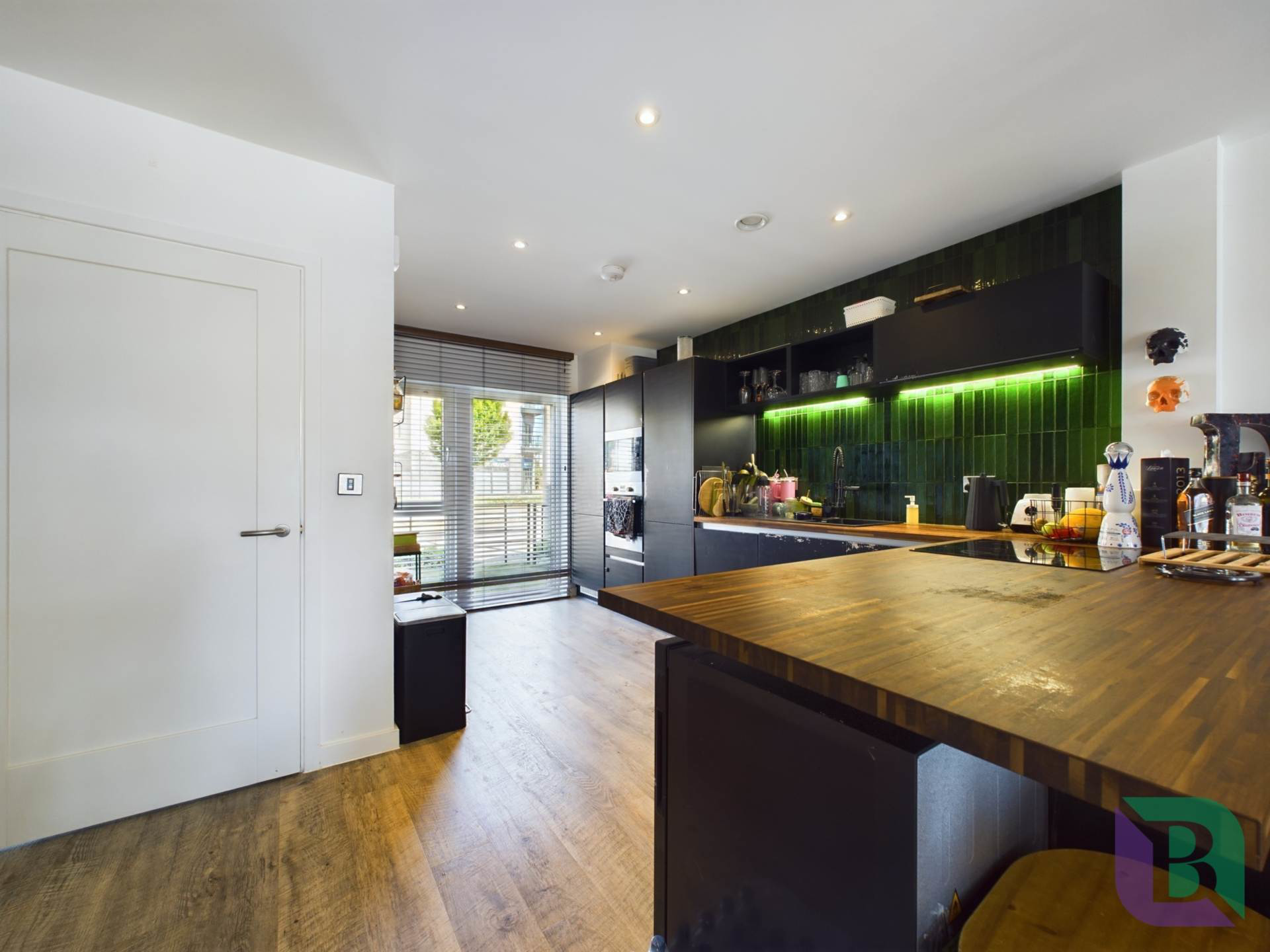 Countess Way, Broughton, photo 2