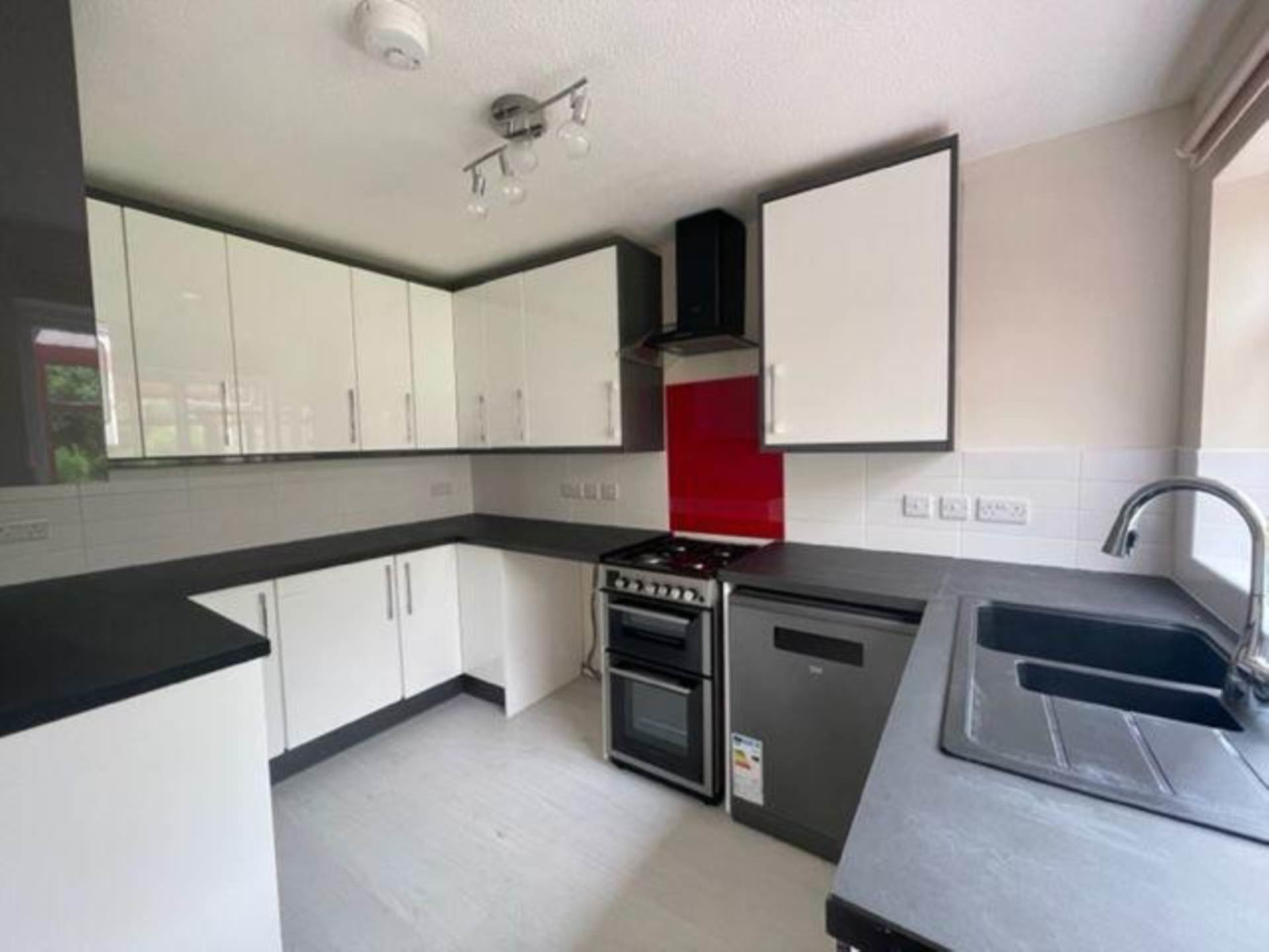 Goldsmiths Way, Newport Pagnell, photo 4