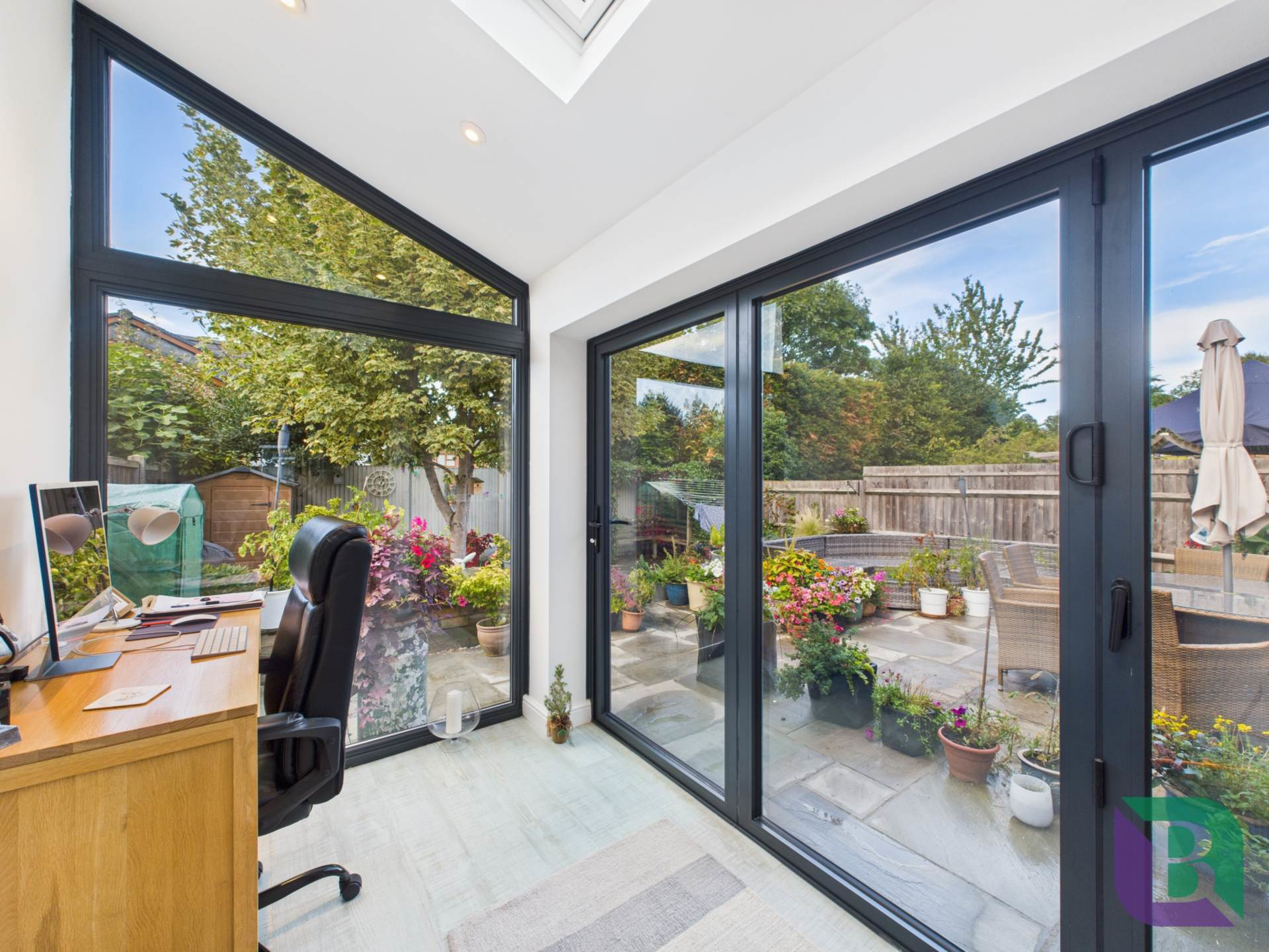 Vicarage Street, Woburn Sands, photo 9