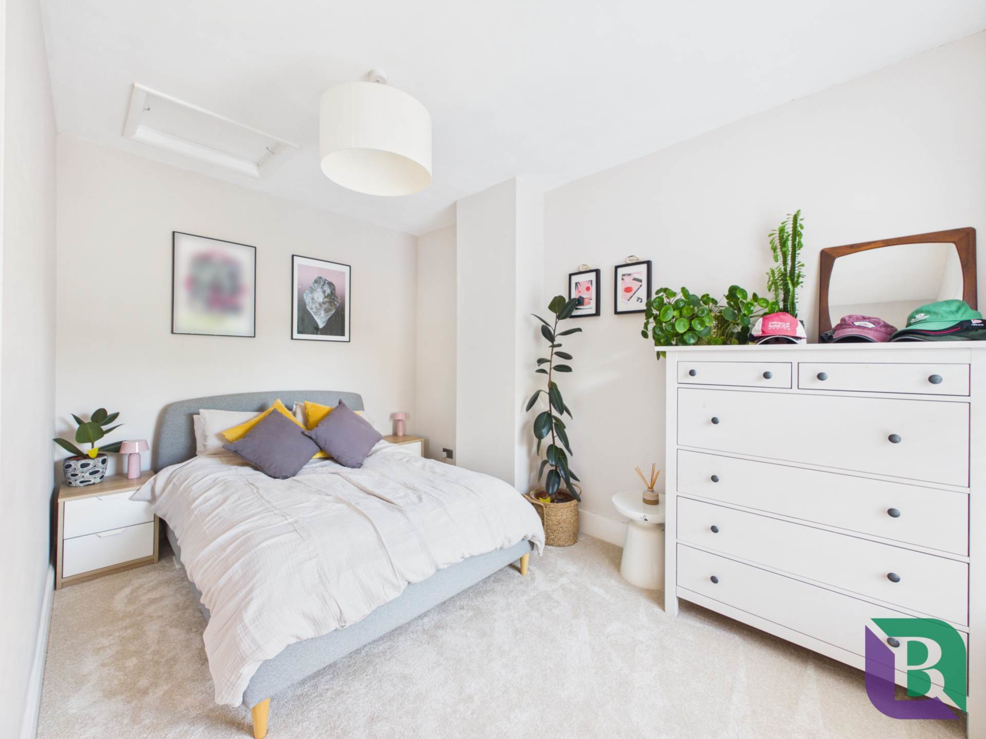 Russell Street, Woburn Sands, photo 12